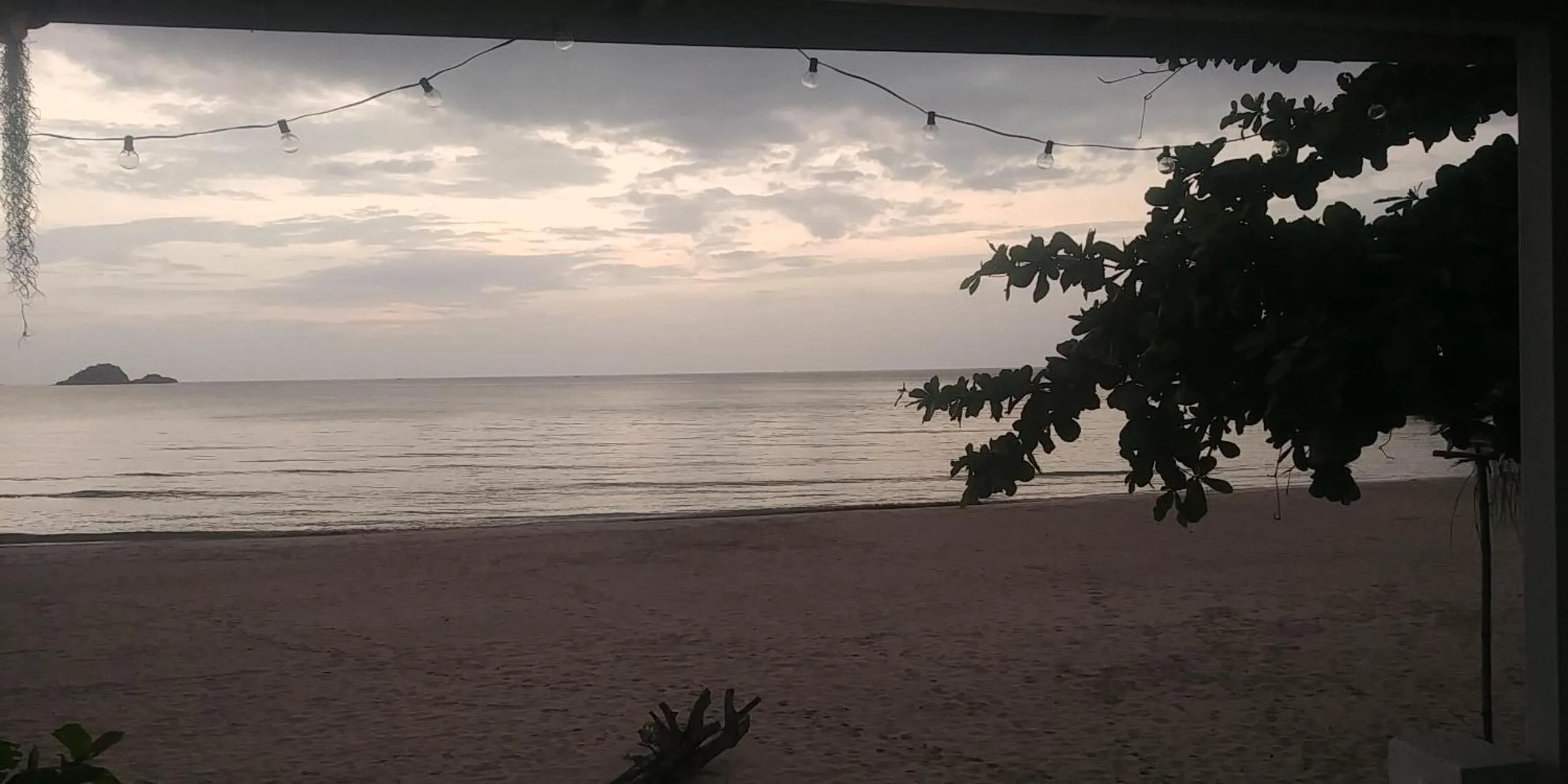 Property building in Khao Tao Beach Lodge Old Siam