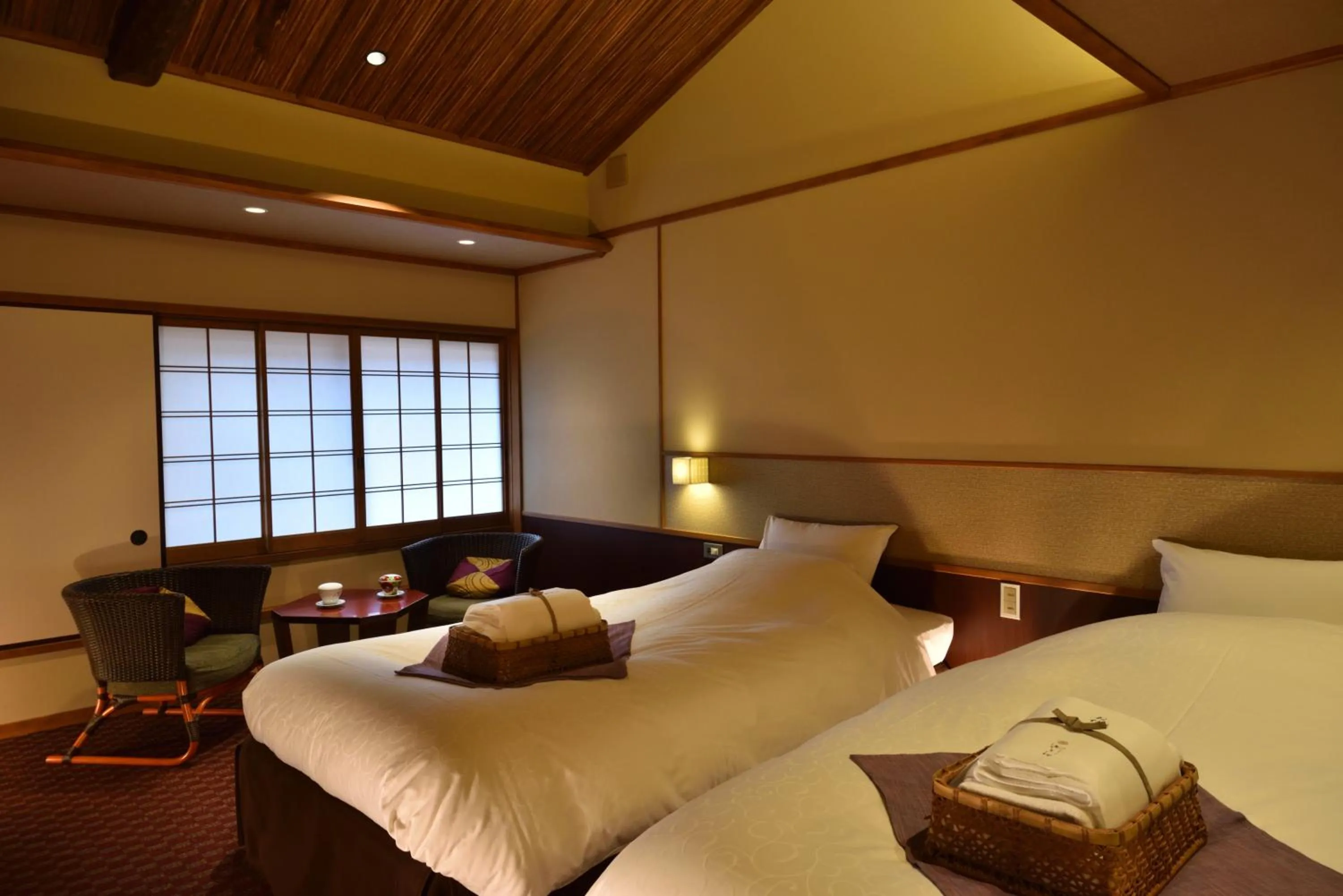 Triple Room - "Kikyo" in Yasaka Yutone Kyokoyado
