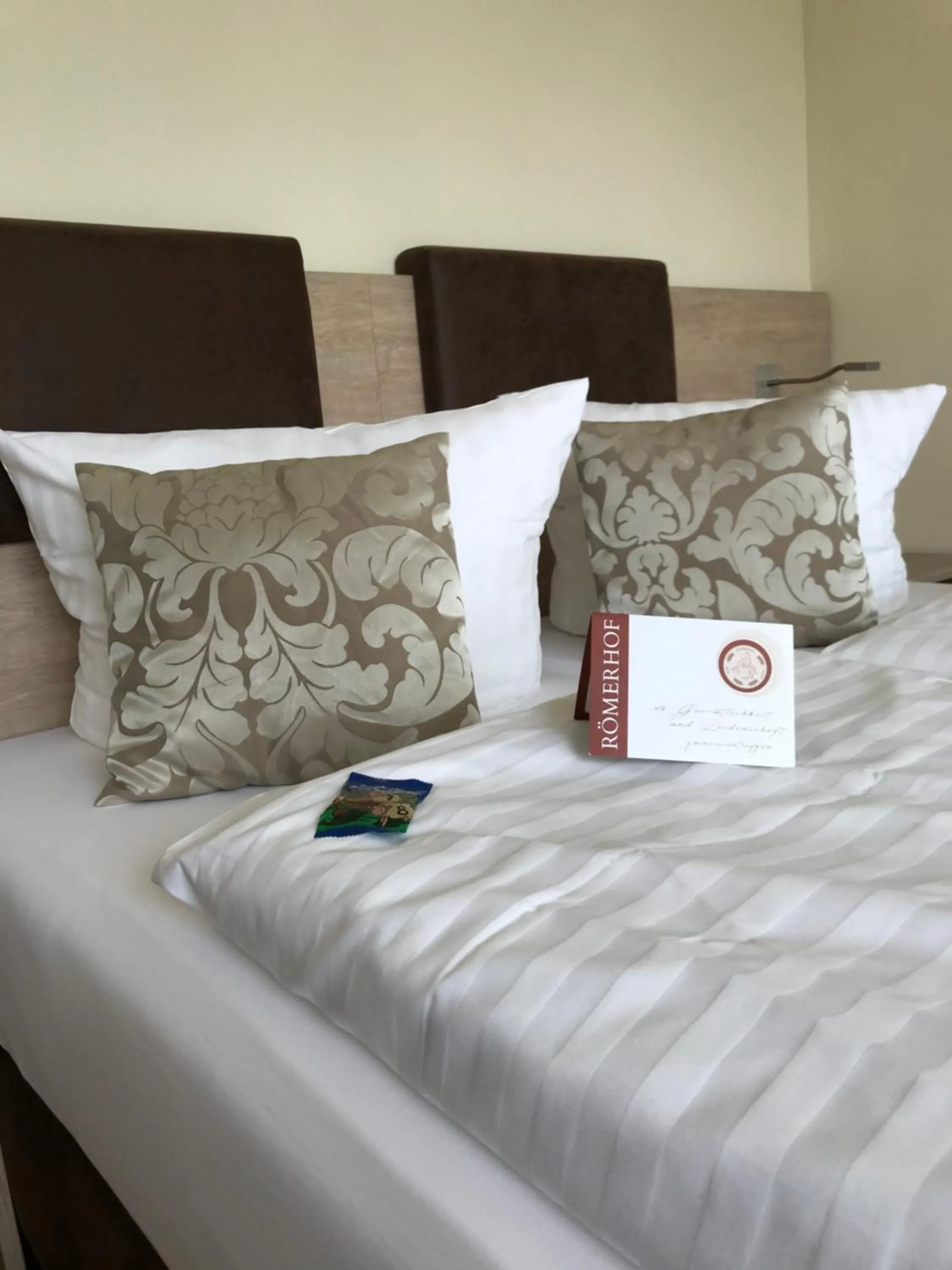 Photo of the whole room, Bed in Hotel-Restaurant Römerhof Superior