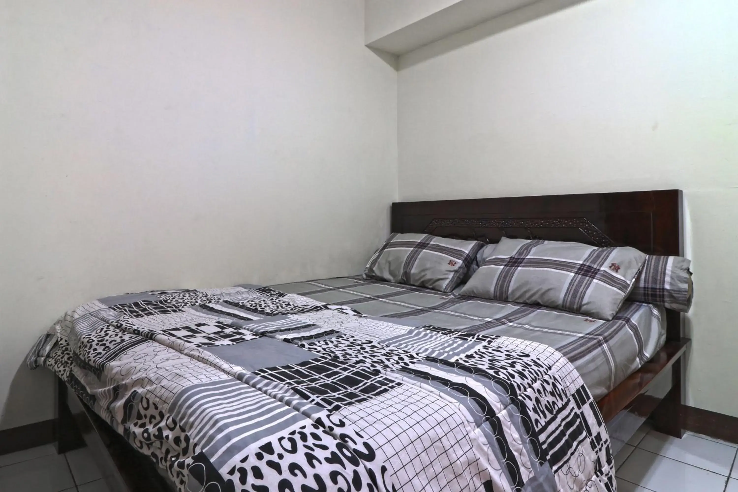 Bed in Inkubus Gateway Apartment Ahmad Yani by Ridwan Bed in Inkubus Gateway Apartment Ahmad Yani by Ridwan