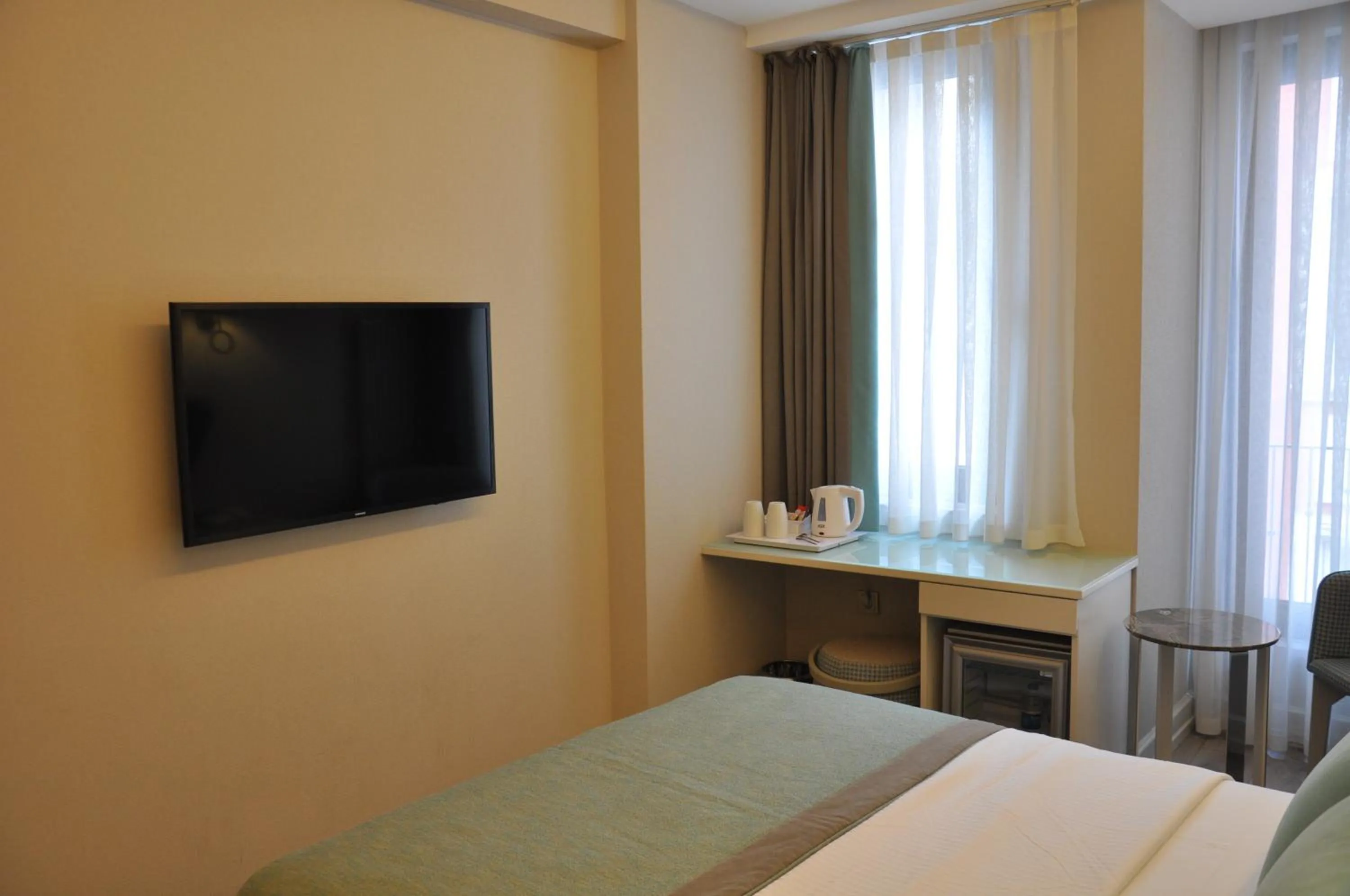 TV and multimedia, Bed in Centrum Suites İstanbul