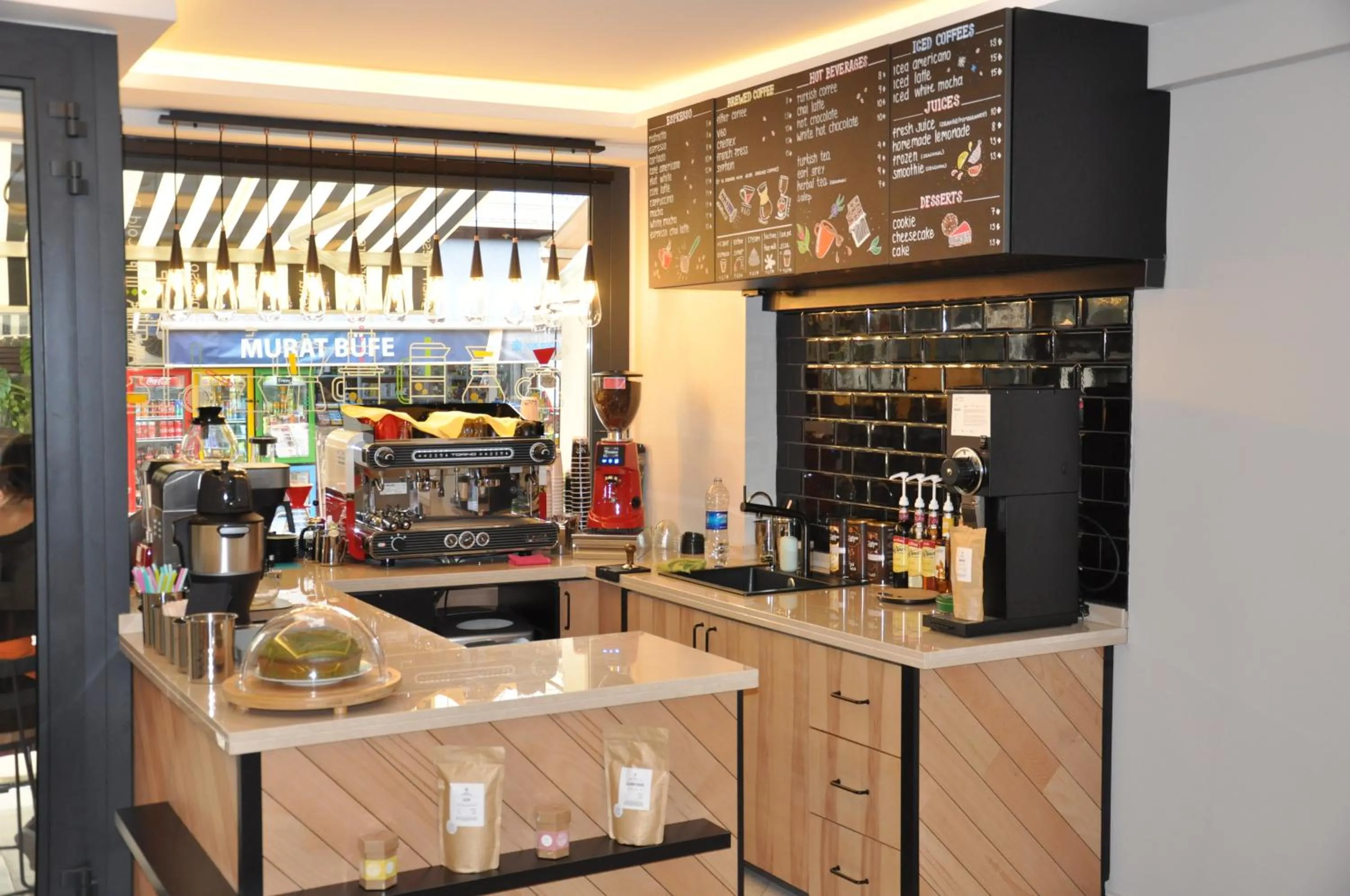Coffee/tea facilities in Centrum Suites İstanbul