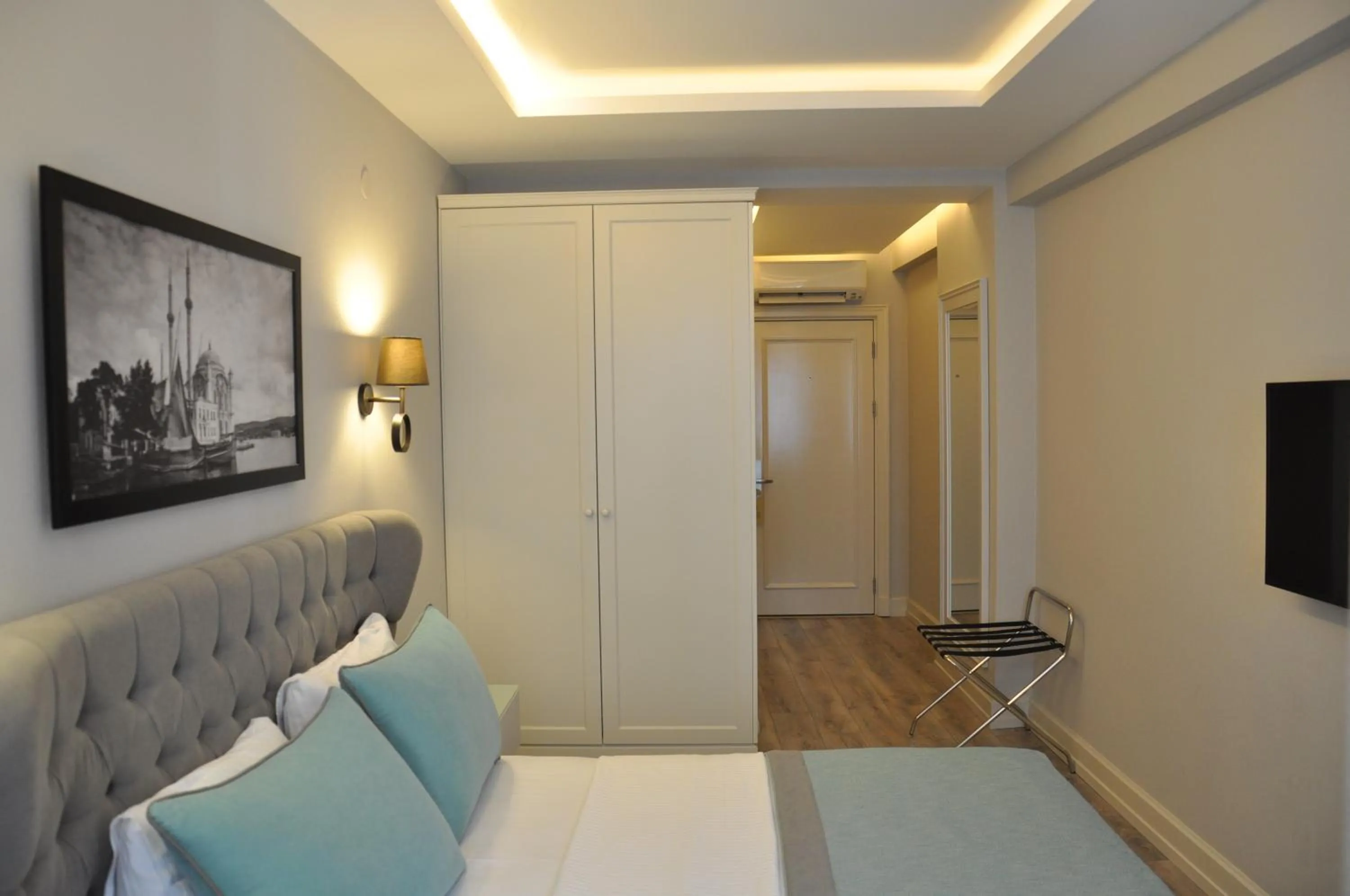 TV and multimedia, Bed in Centrum Suites İstanbul