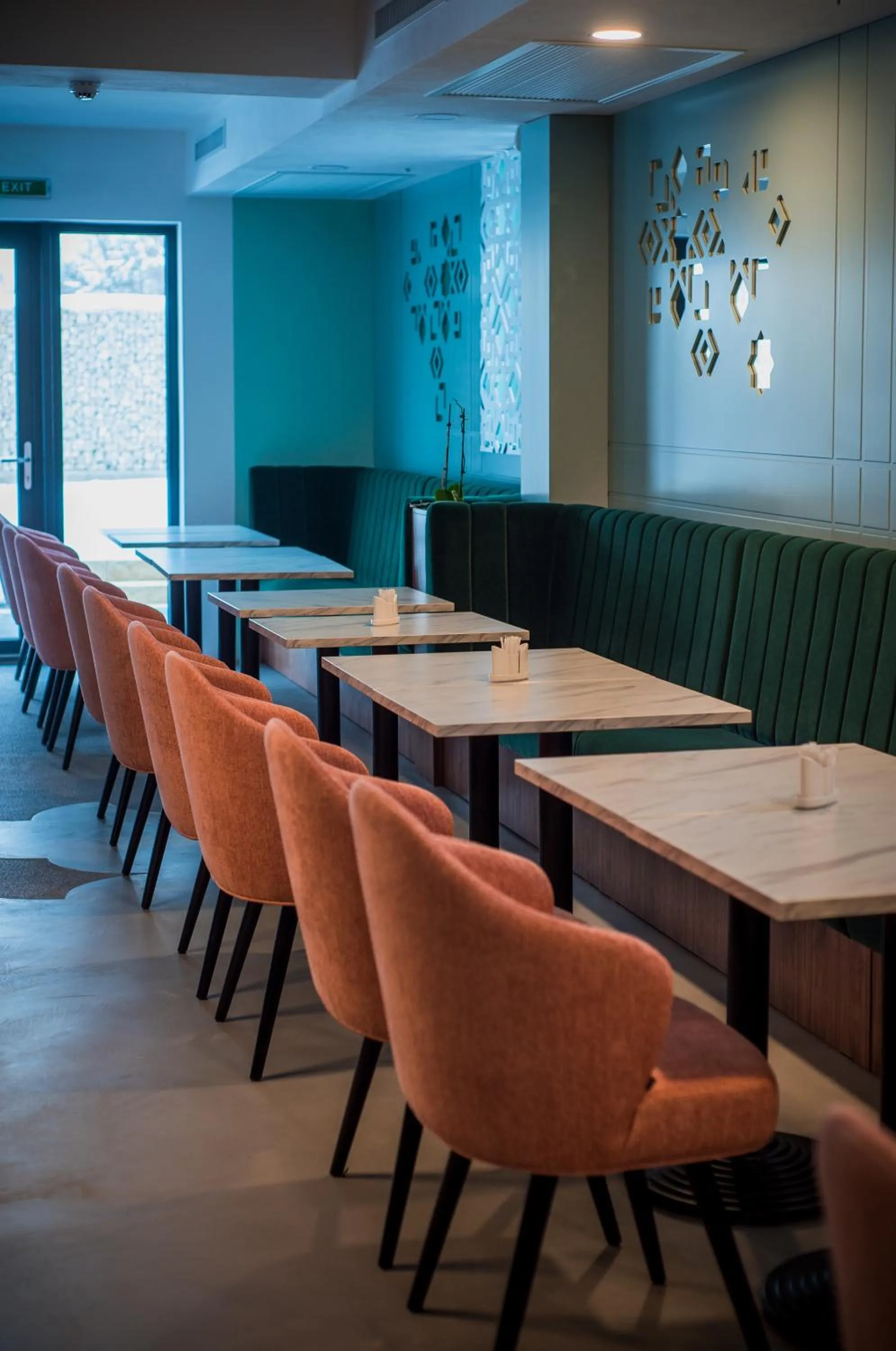 Buffet breakfast in Element