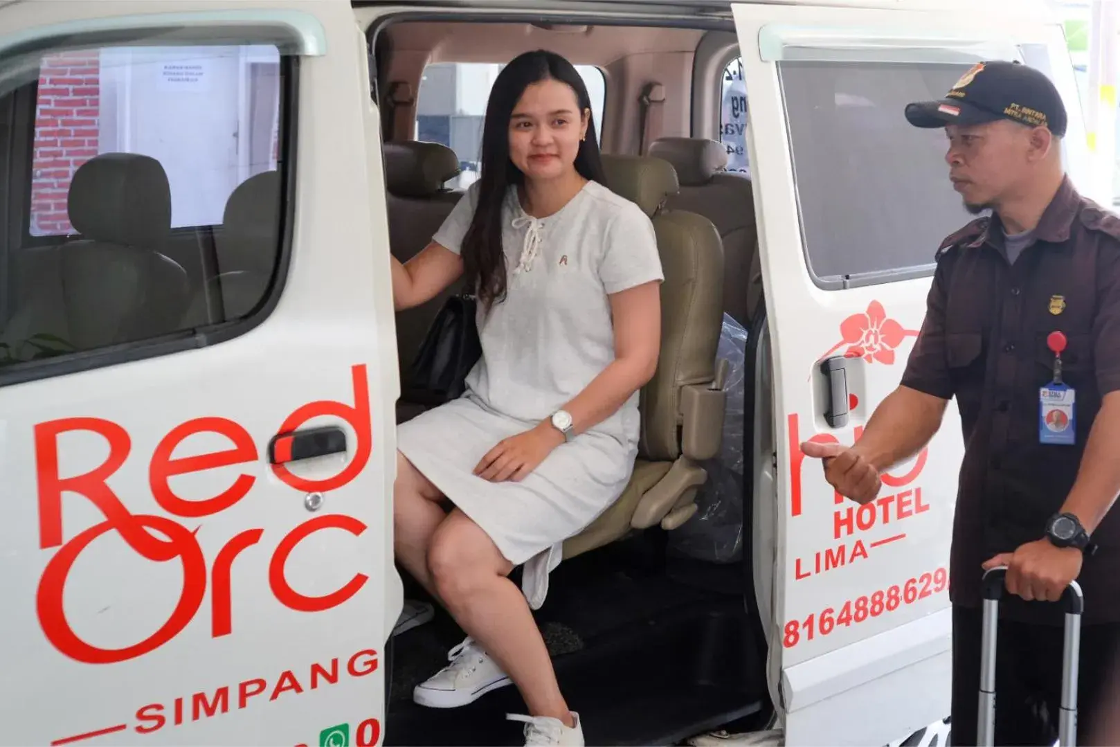 Red Orchid Hotel by Sajiwa Red Orchid Hotel by Sajiwa