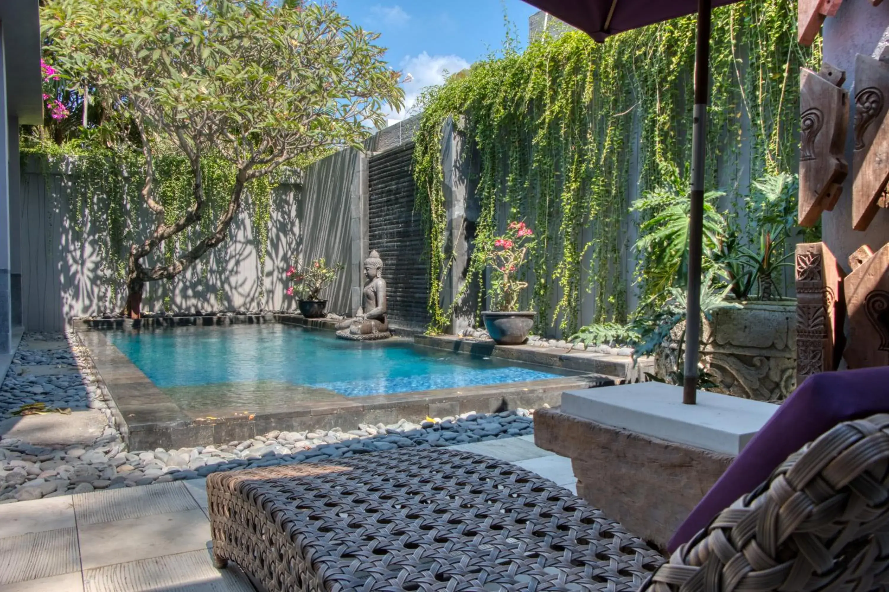 Pool view in Pronoia Beach Resort Pool view in Pronoia Beach Resort