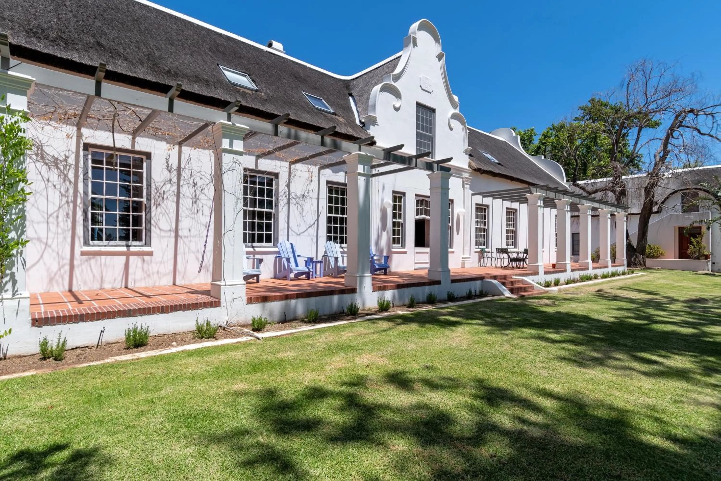 Property building in Mont Angelis