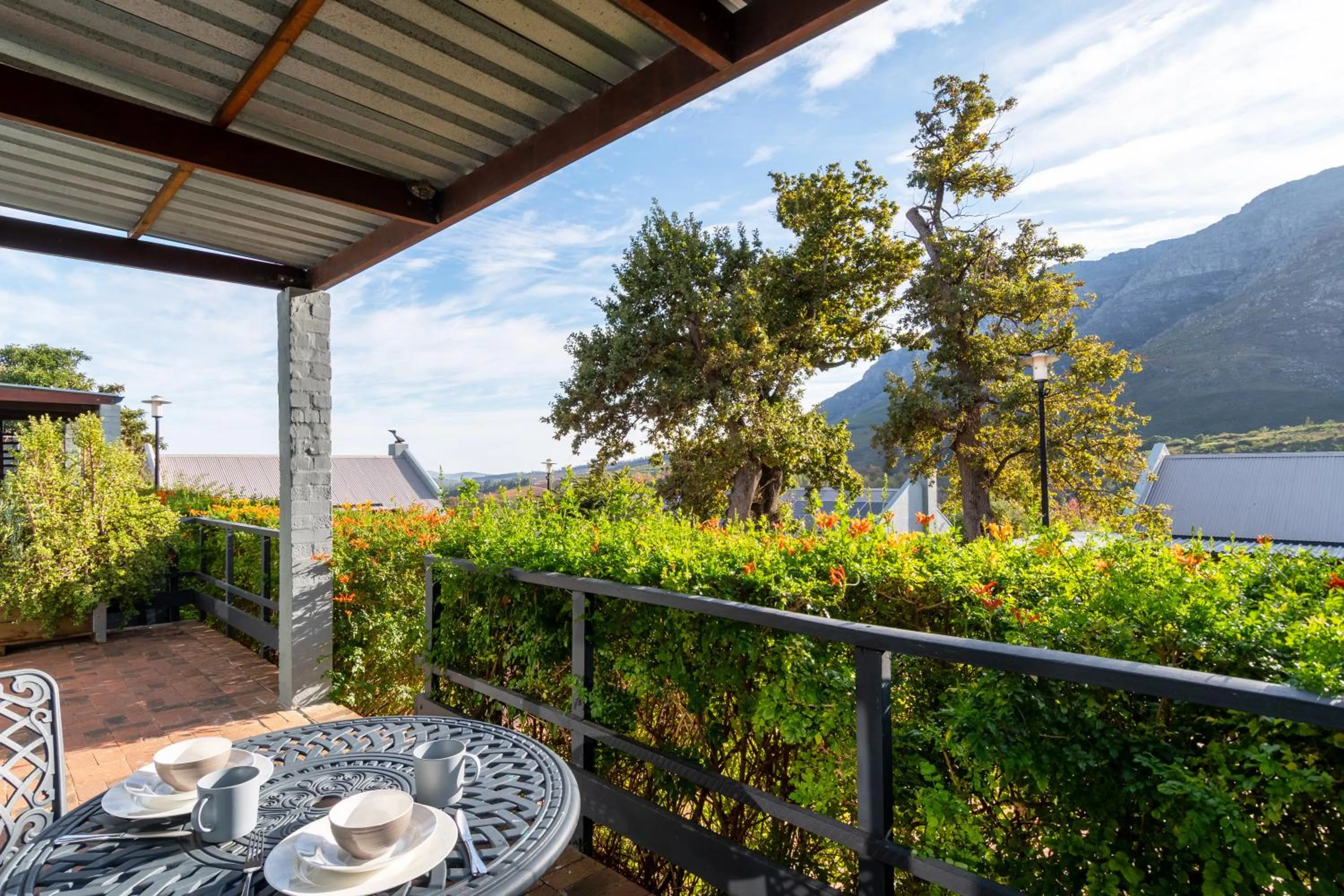 Patio in Mont Angelis