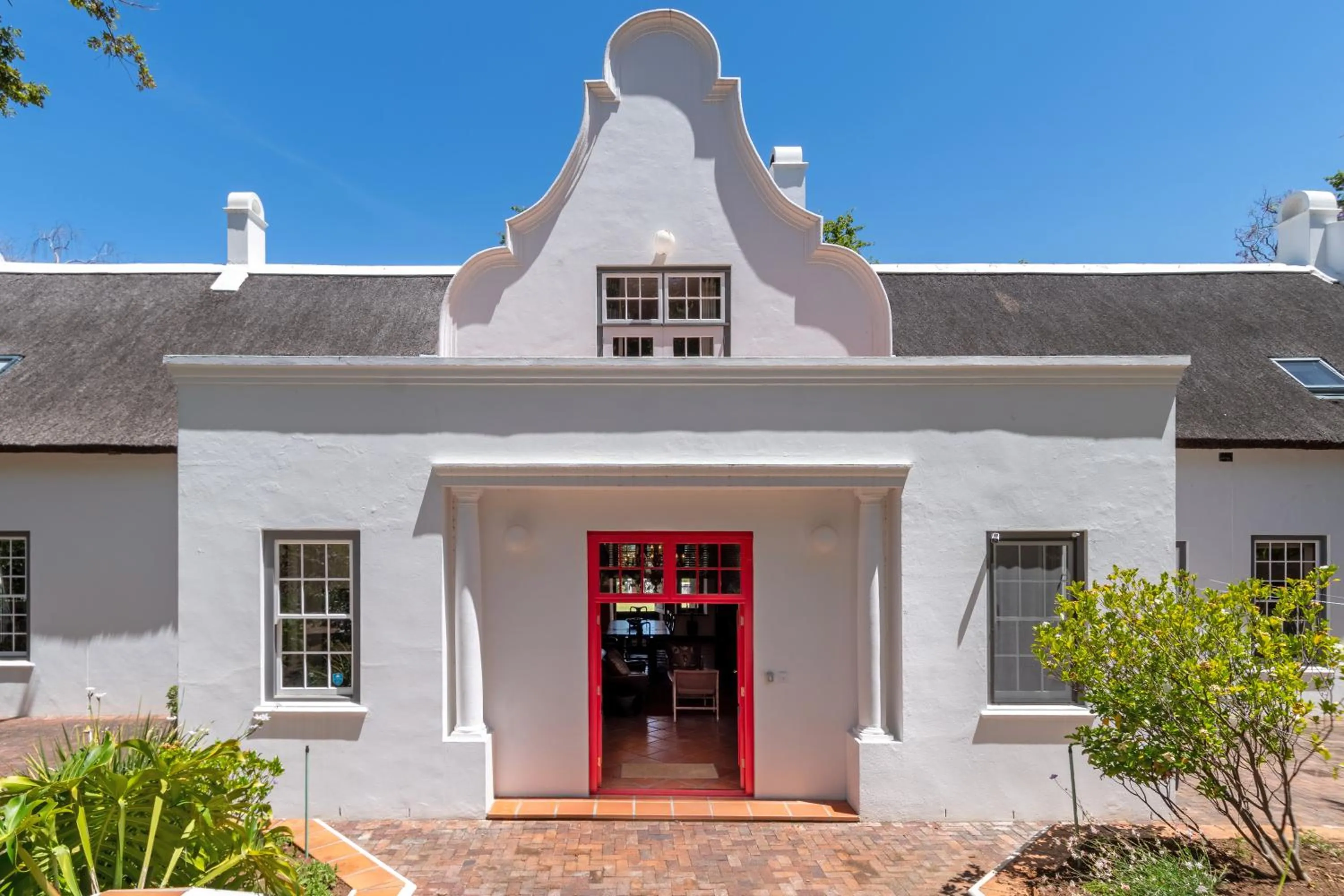 Property building in Mont Angelis