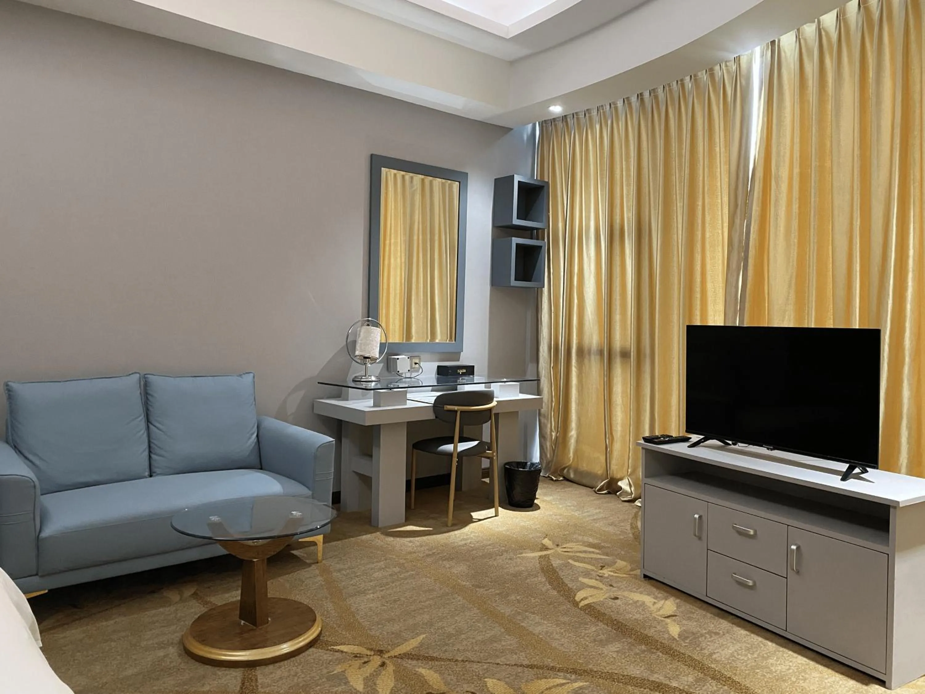 Seating area in Meritz Hotel