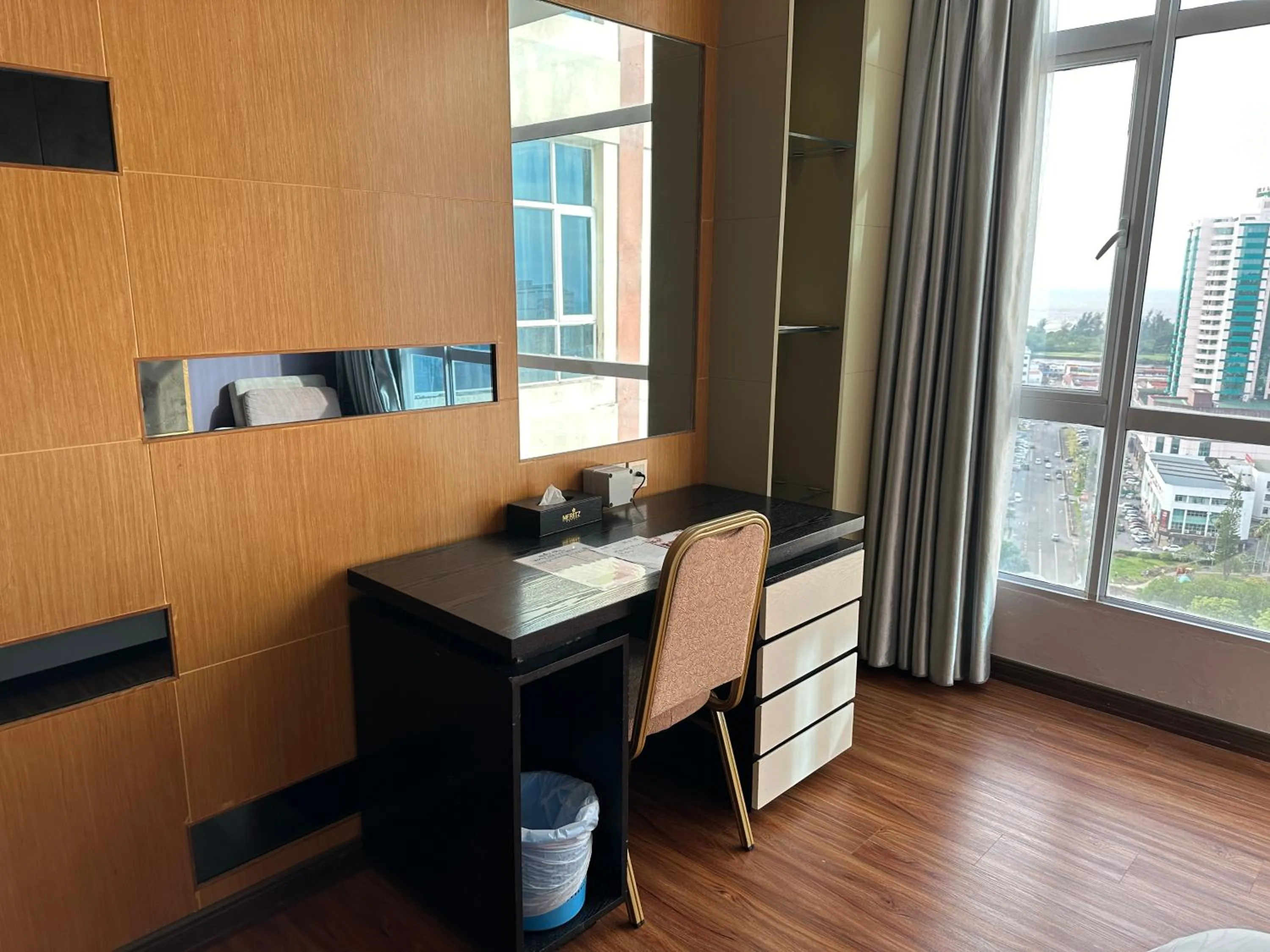 Seating area in Meritz Hotel