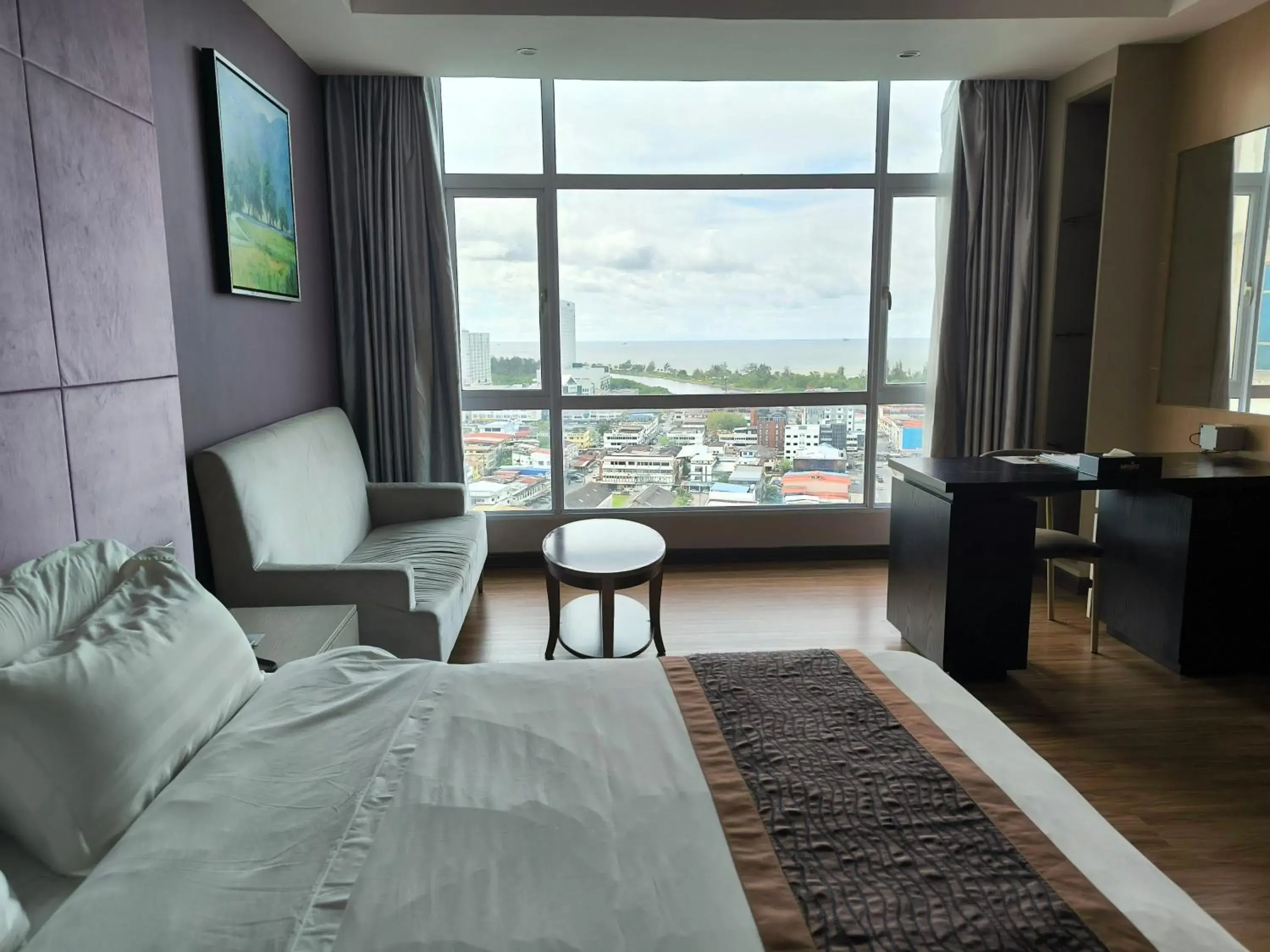 View (from property/room), Bed in Meritz Hotel View (from property/room), Bed in Meritz Hotel