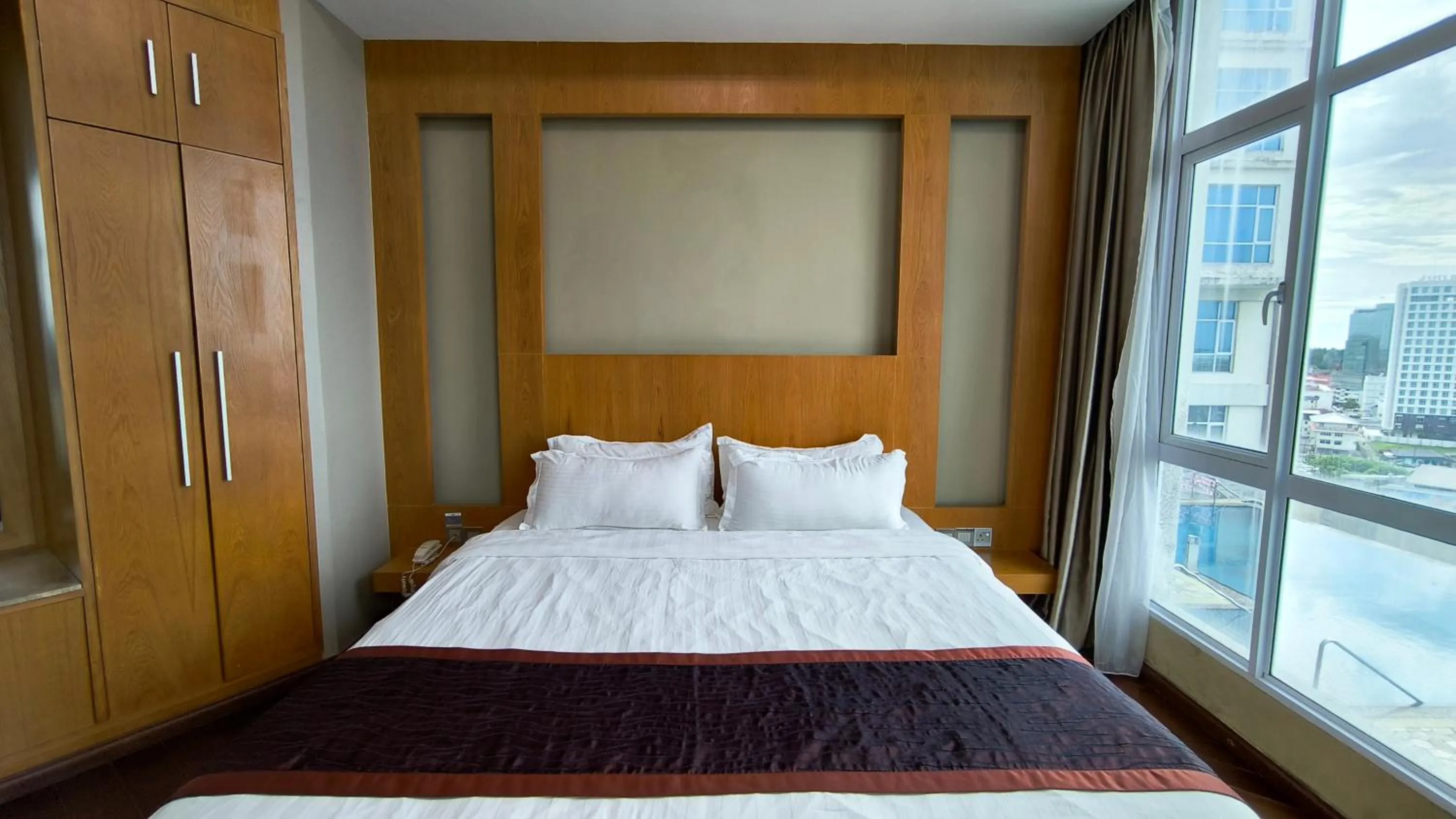 Bedroom, Bed in Meritz Hotel