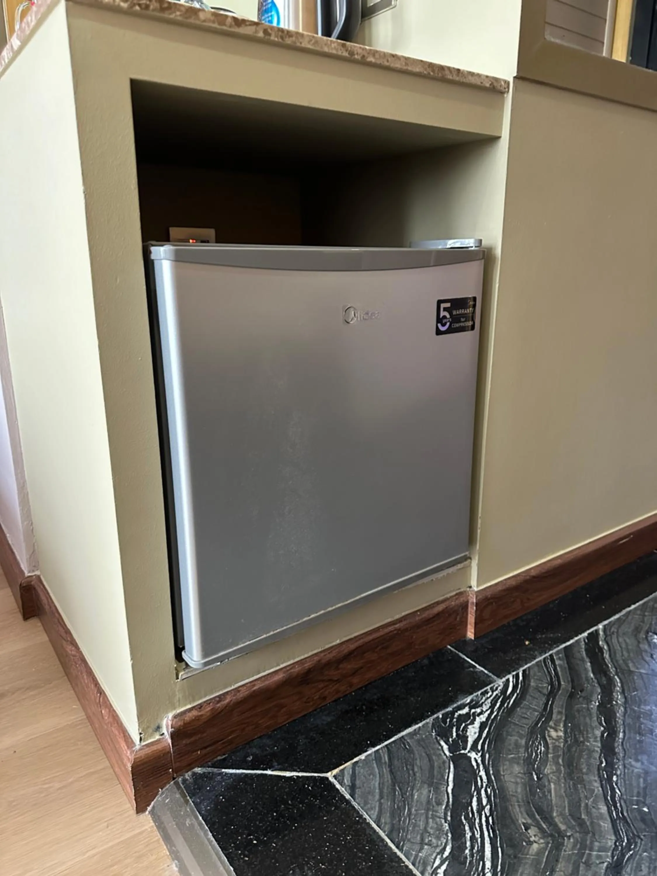 minibar in Meritz Hotel