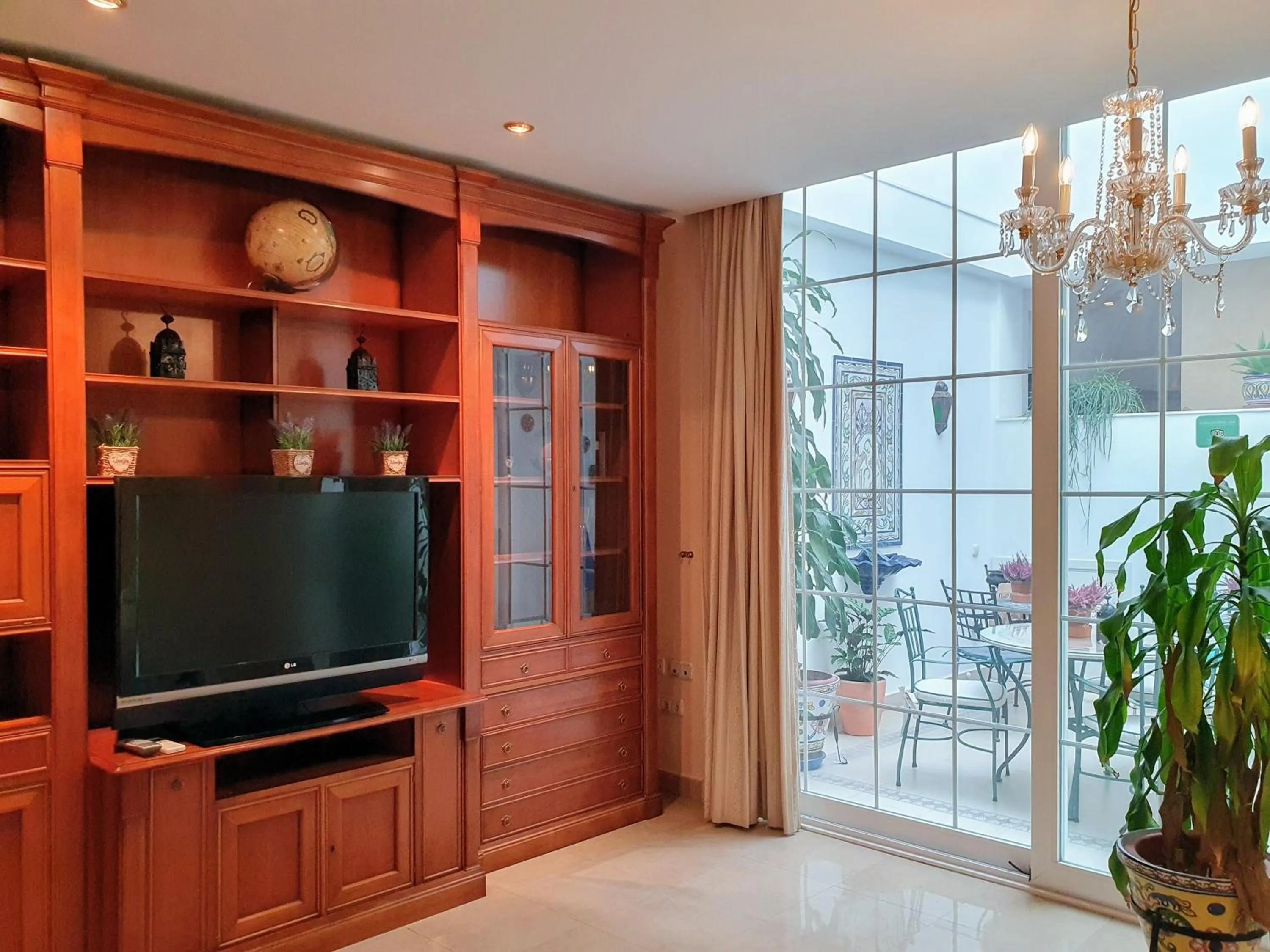 TV and multimedia in Triana Luxury Home