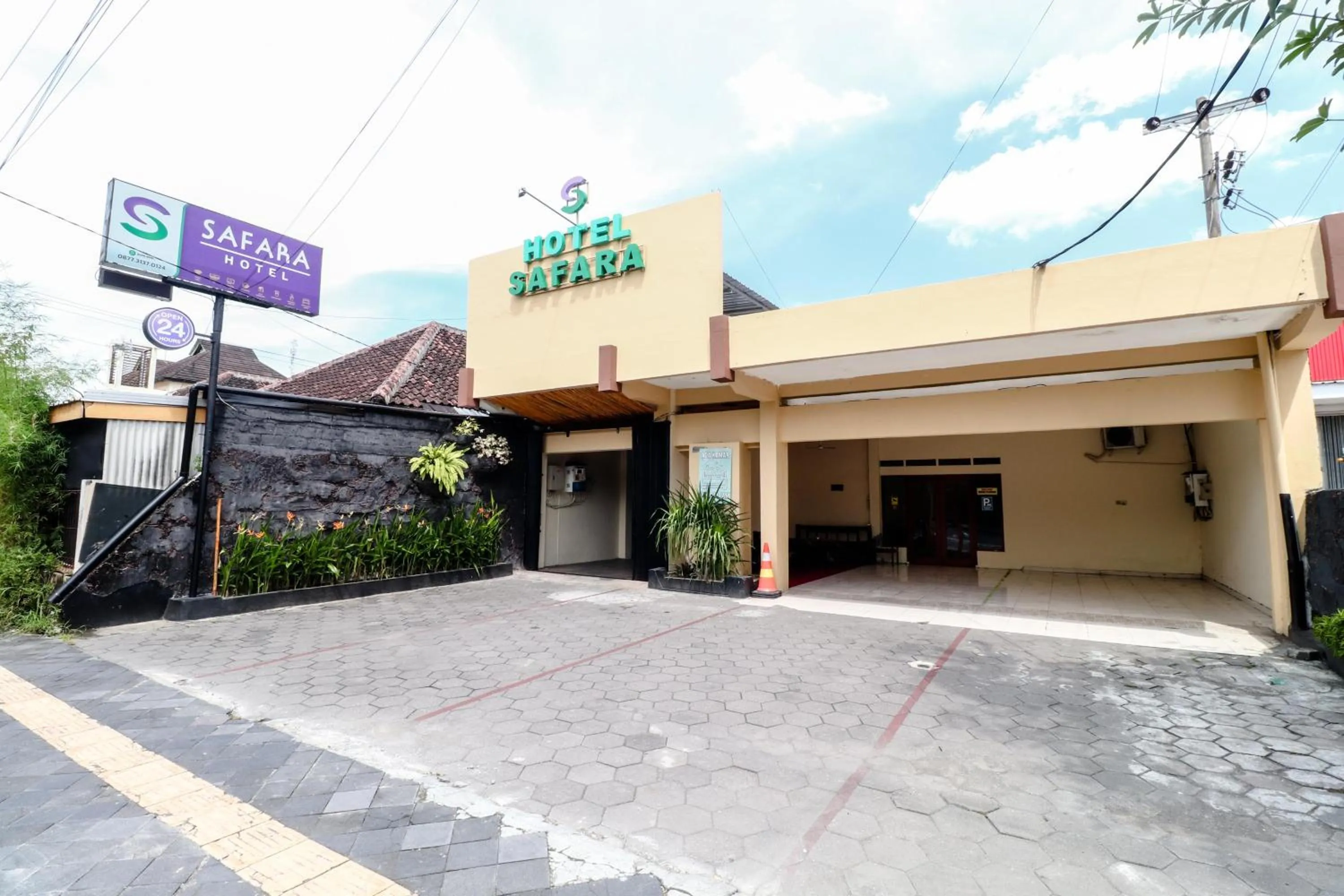 Property building in Hotel Safara Yogyakarta