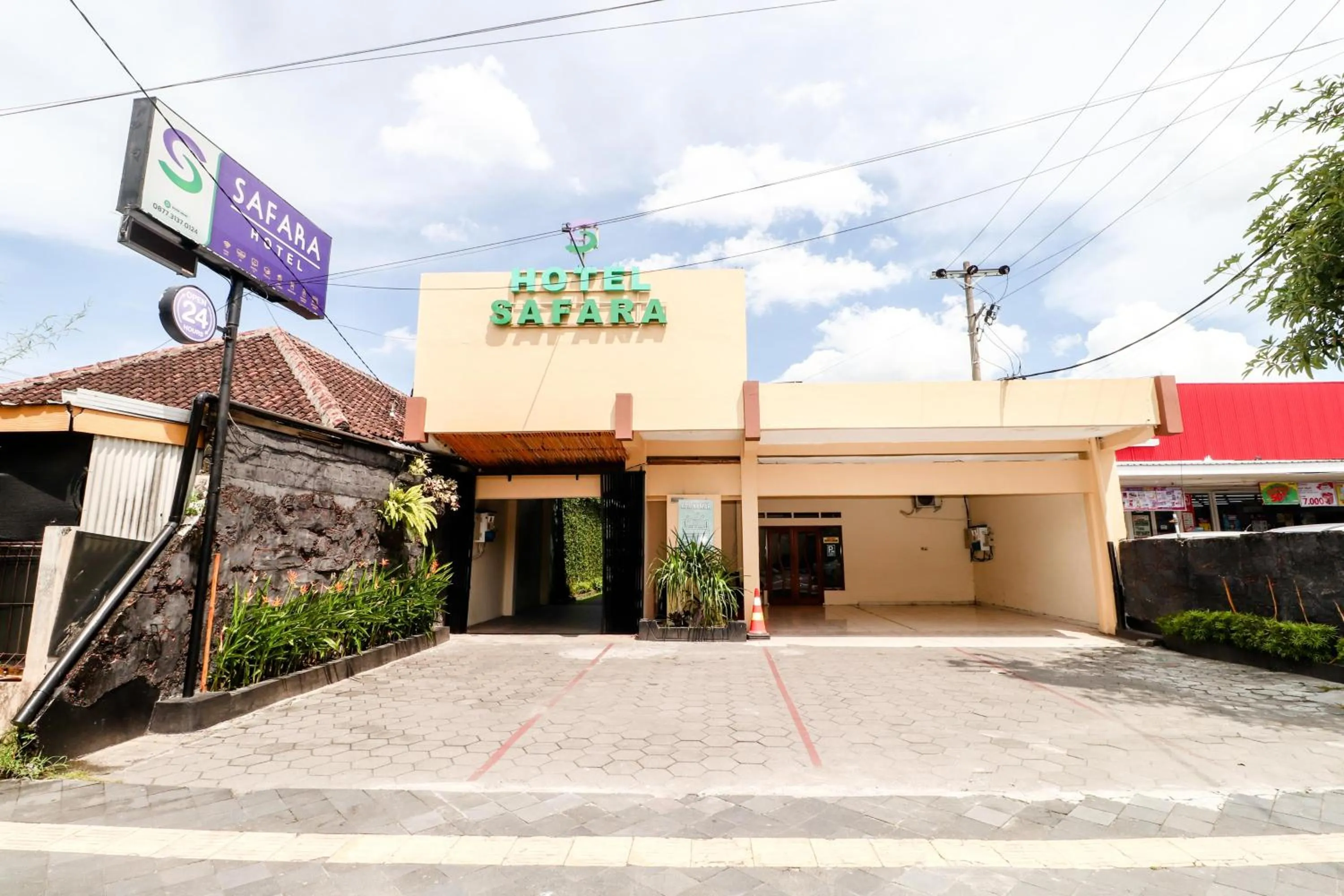 Property building in Hotel Safara Yogyakarta