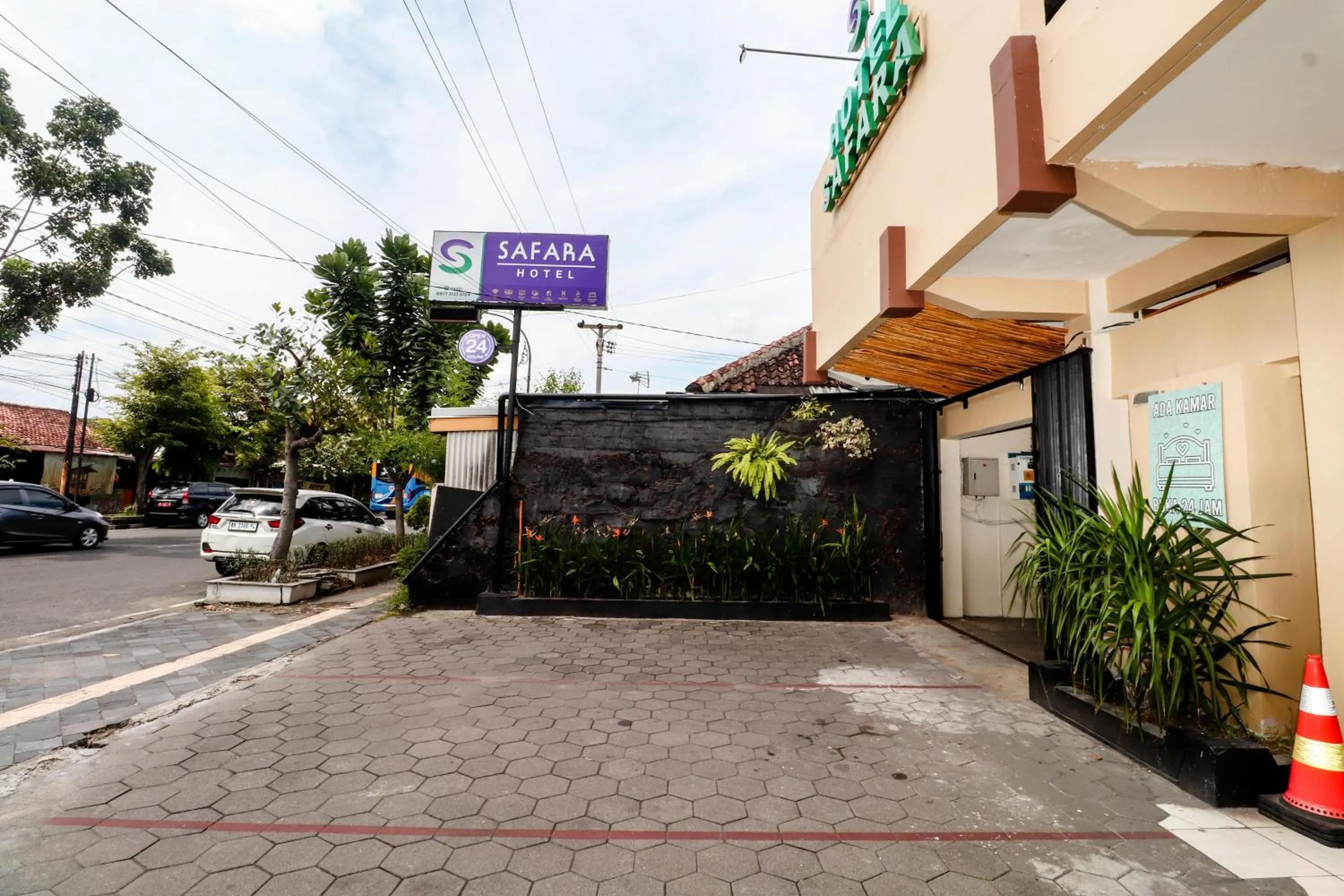Property building in Hotel Safara Yogyakarta