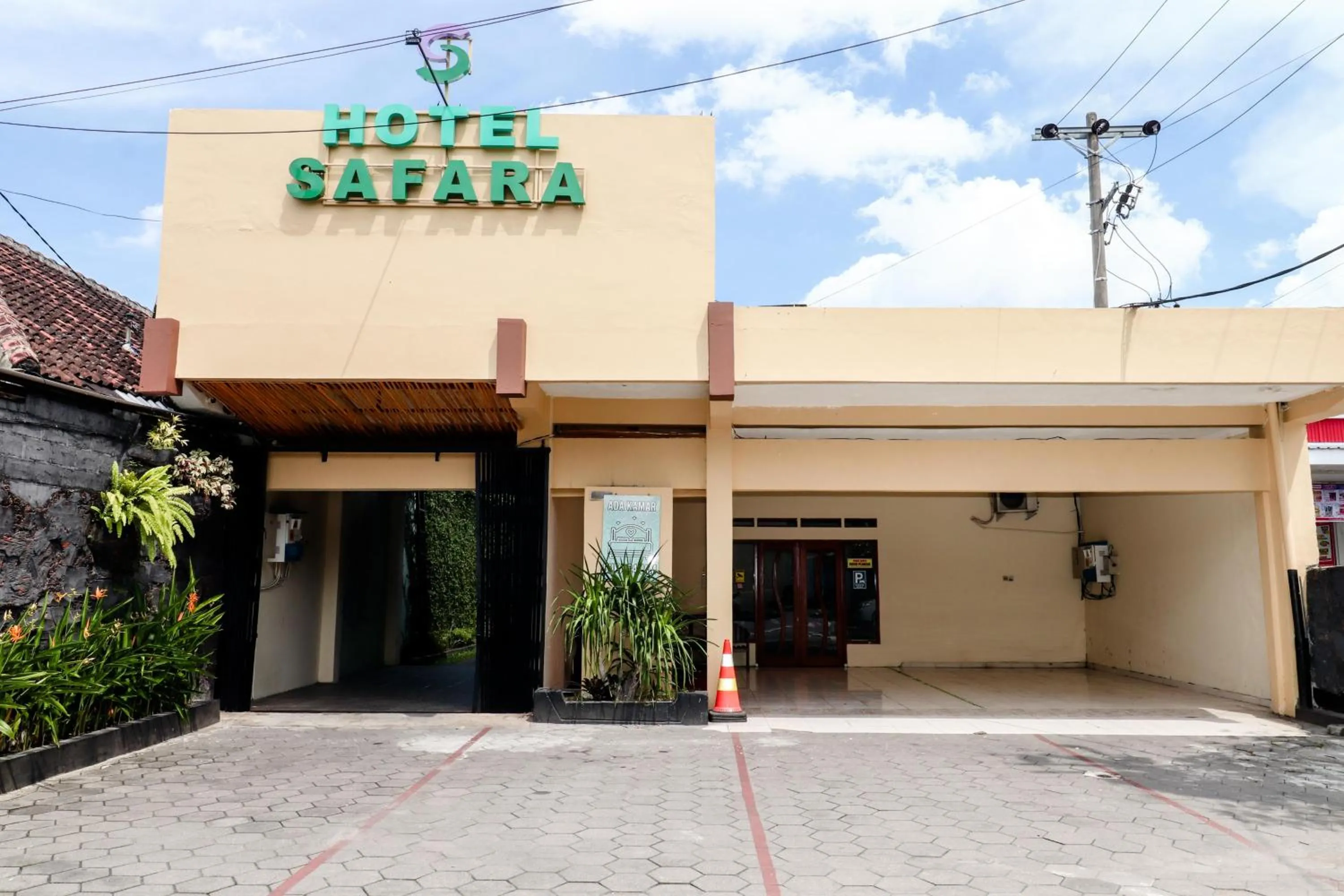 Property building in Hotel Safara Yogyakarta