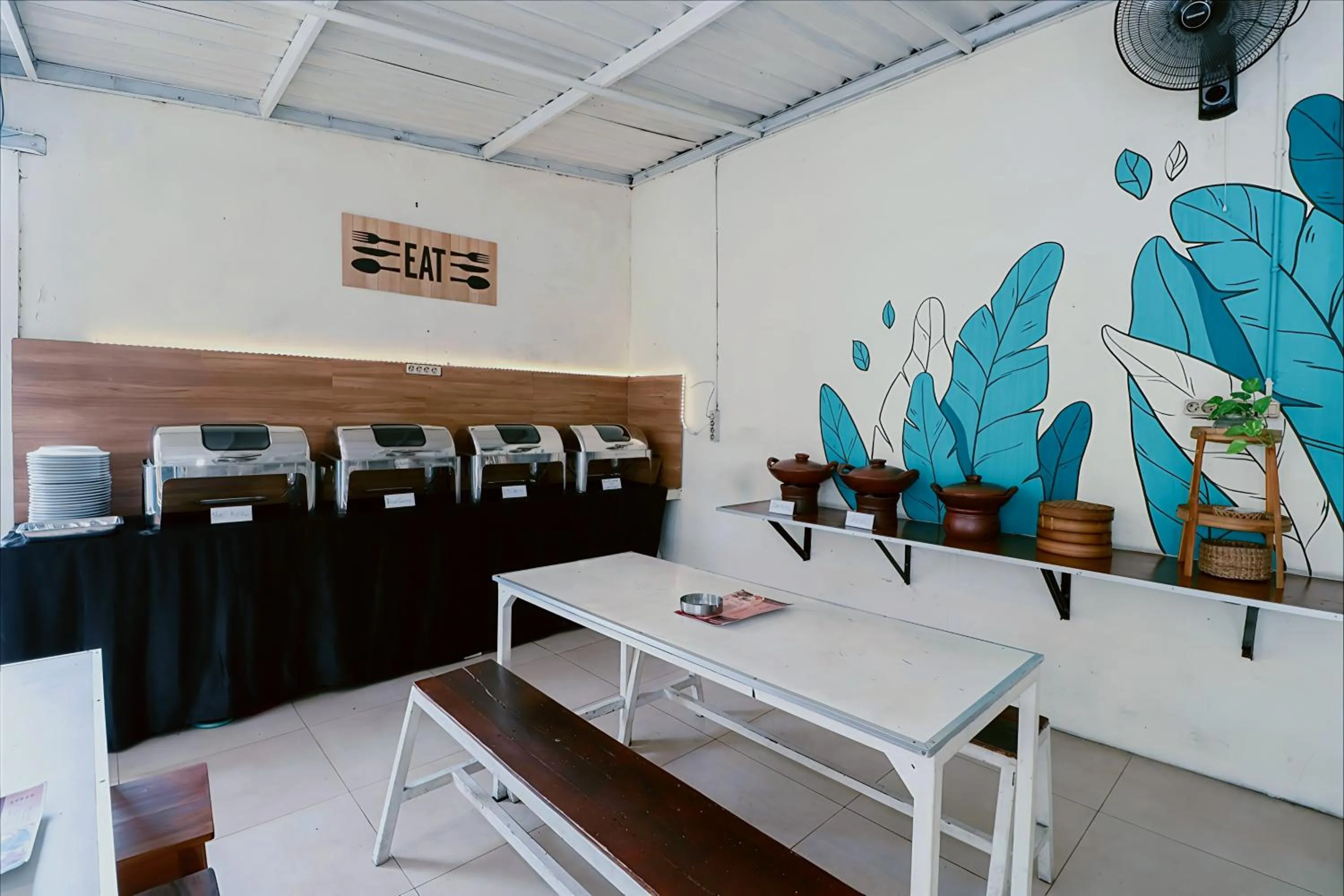 Restaurant/places to eat in Hotel Safara Yogyakarta