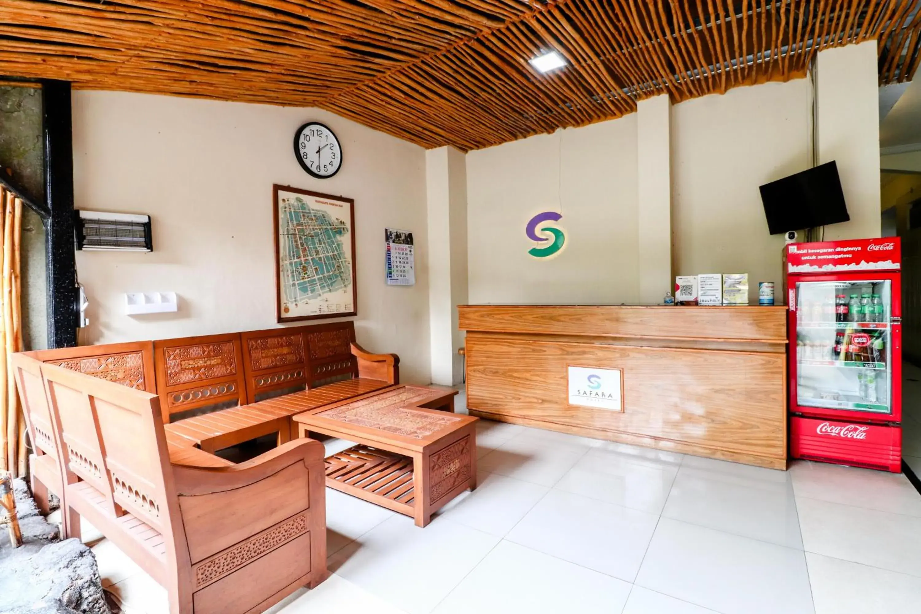 Lobby or reception in Hotel Safara Yogyakarta Lobby or reception in Hotel Safara Yogyakarta