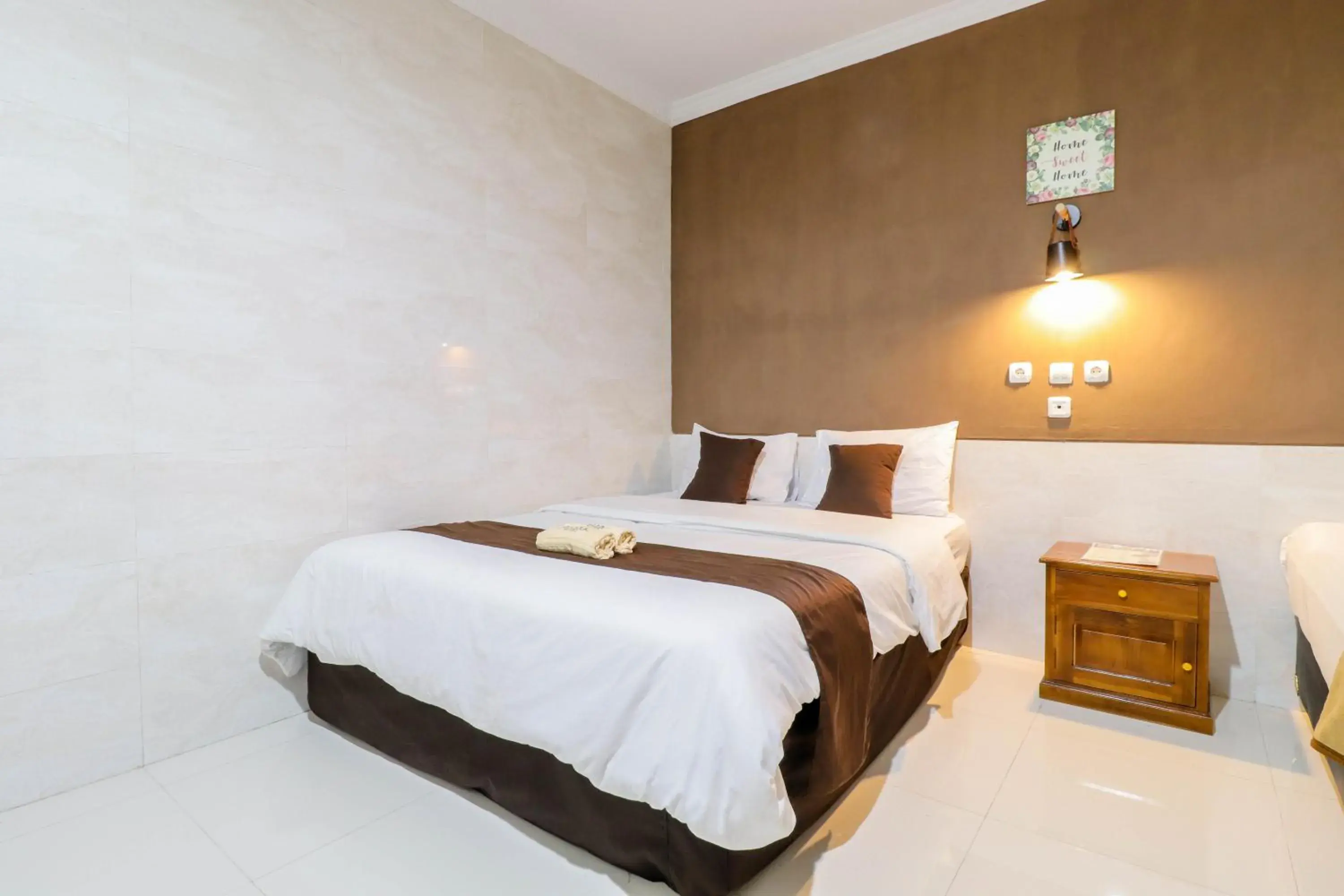 Bed in Hotel Safara Yogyakarta Bed in Hotel Safara Yogyakarta