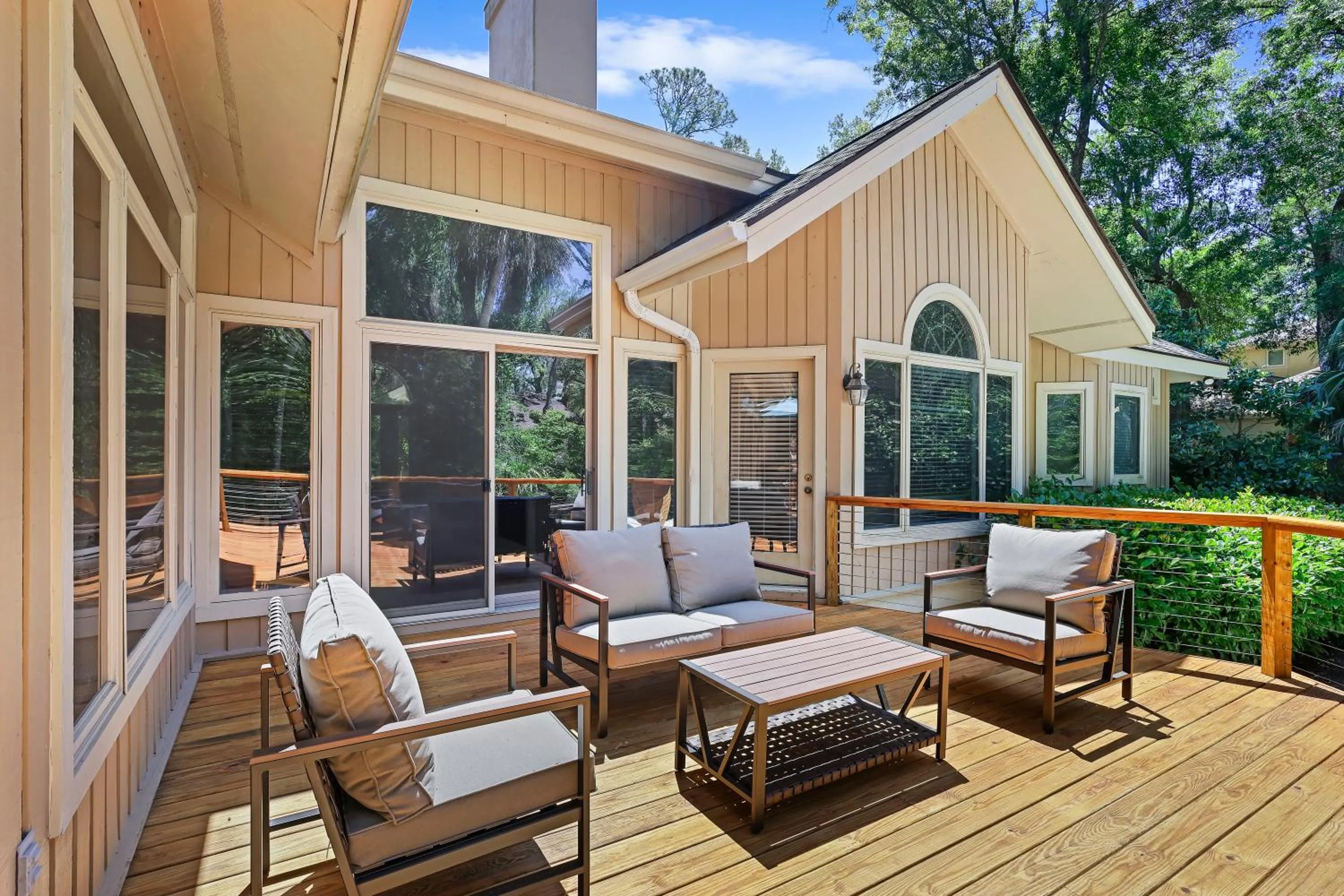 Updated beach home Private pool Sleeps 12 4 BR 4 BA Bikes & Beach Gear included