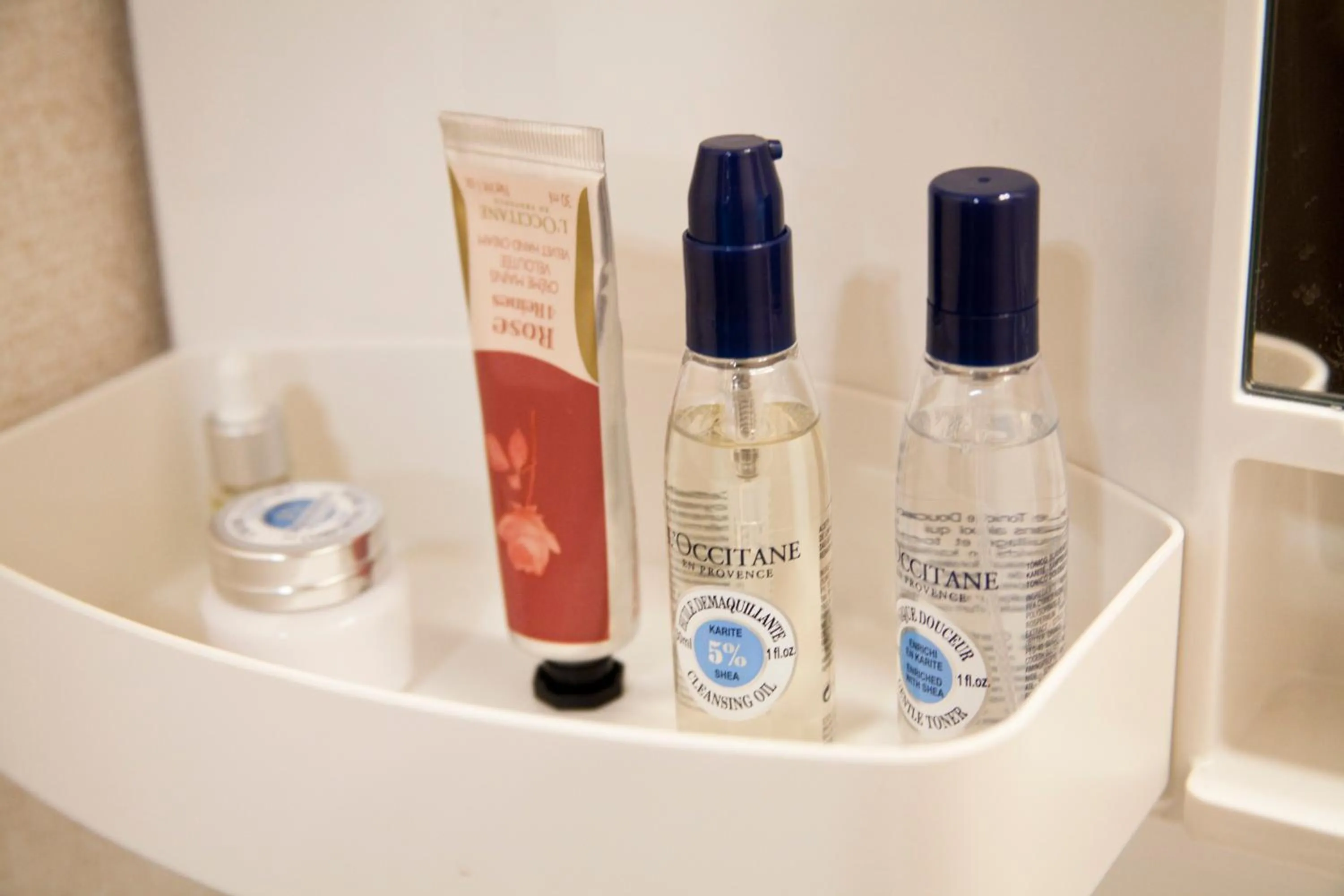 Bathroom in Nagomi House