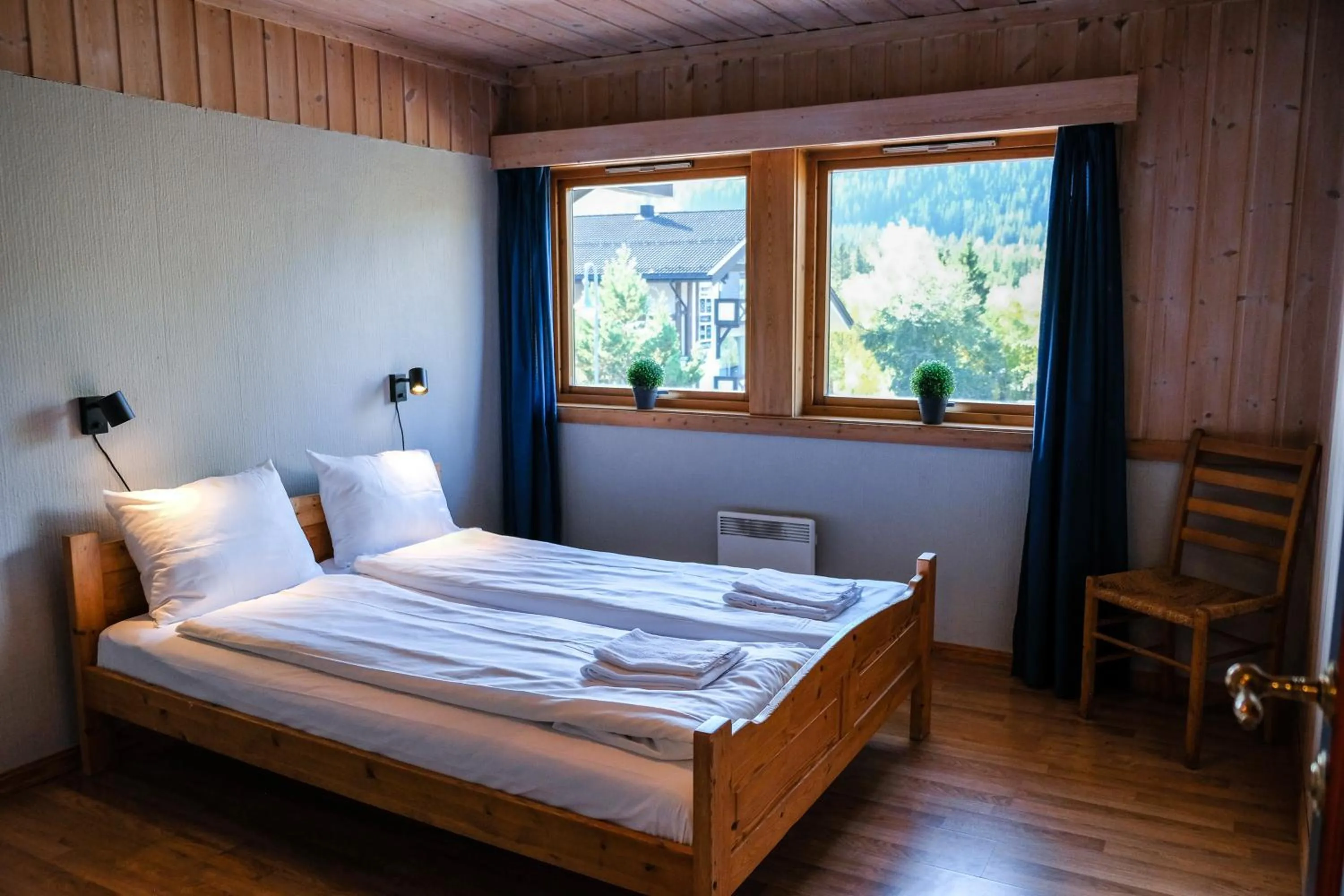 Bed in Hemsetunet Apartments