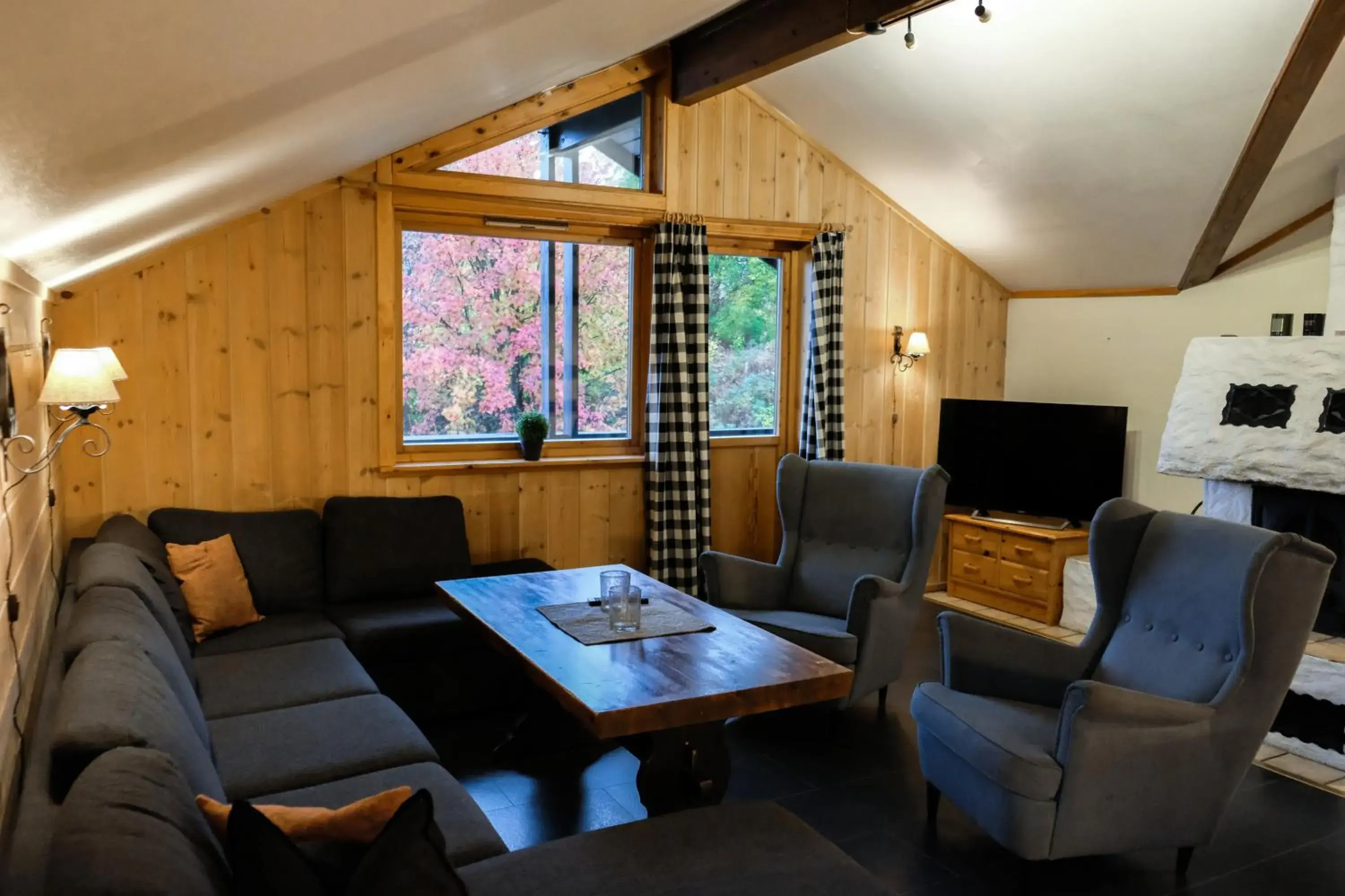 Three-Bedroom Apartment (7 Adults) in Hemsetunet Apartments Three-Bedroom Apartment (7 Adults) in Hemsetunet Apartments