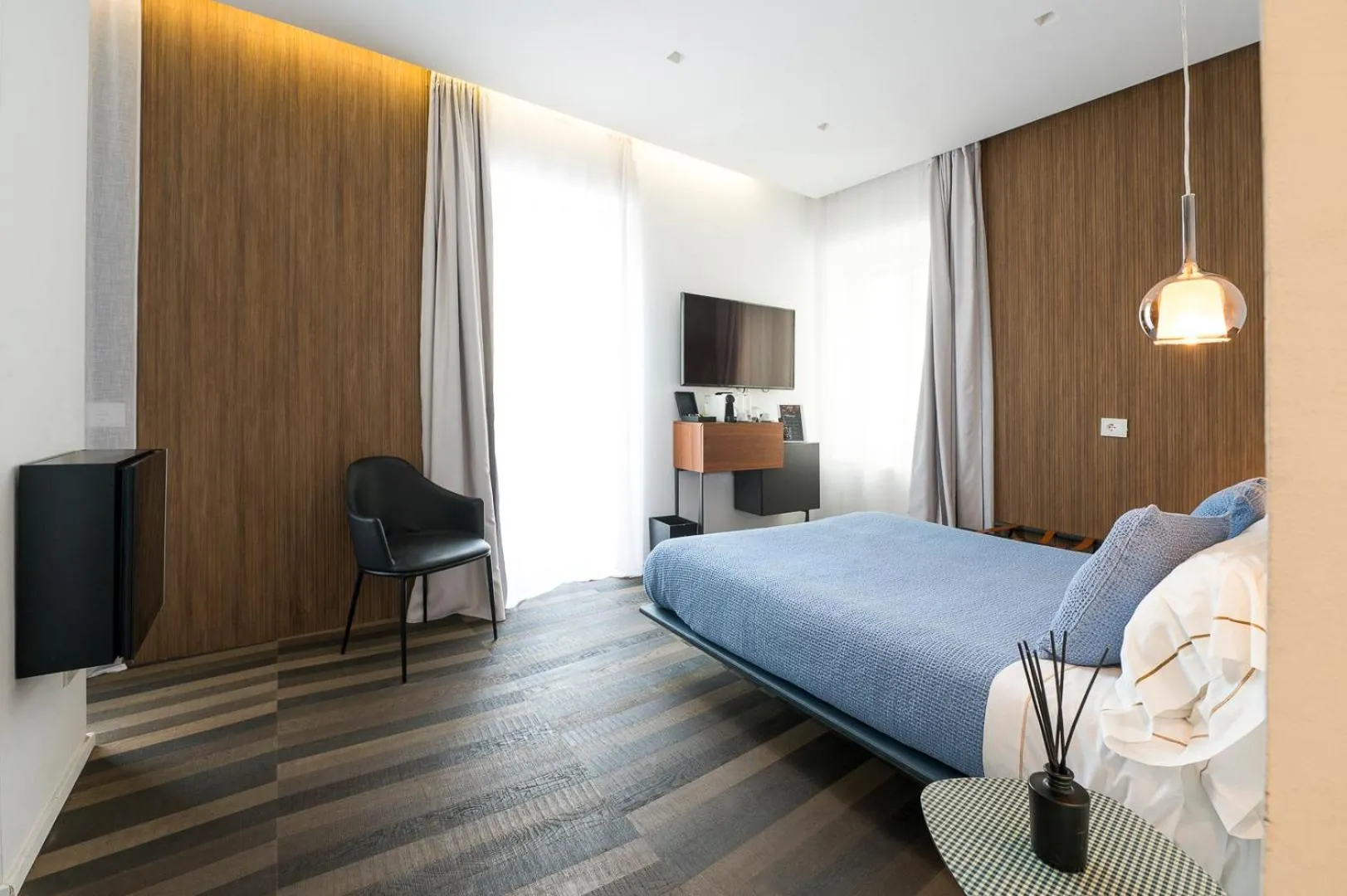 Bedroom, Bed in HOTIDAY Olbia Wallure