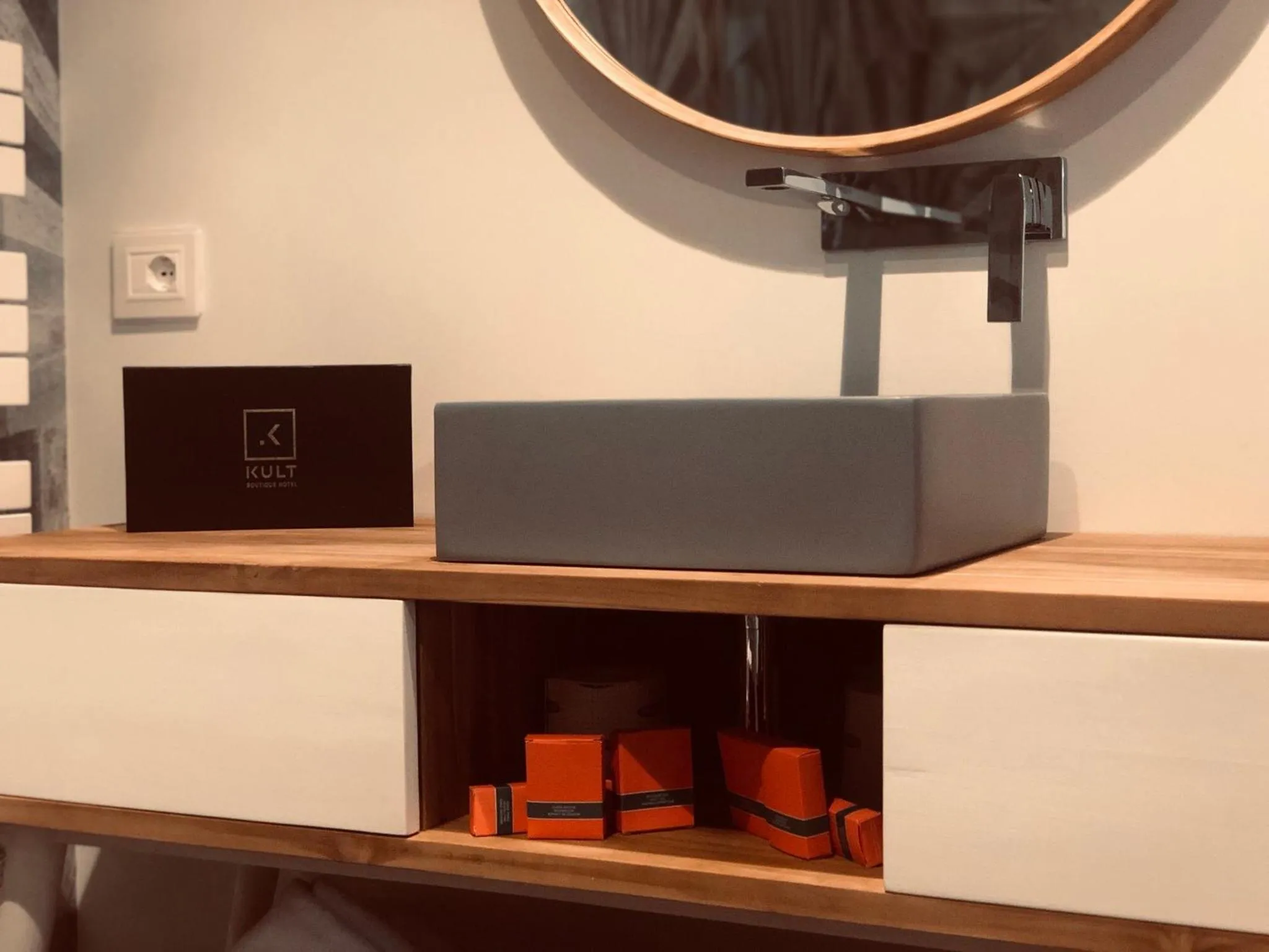 Bathroom in HOTIDAY Olbia Wallure