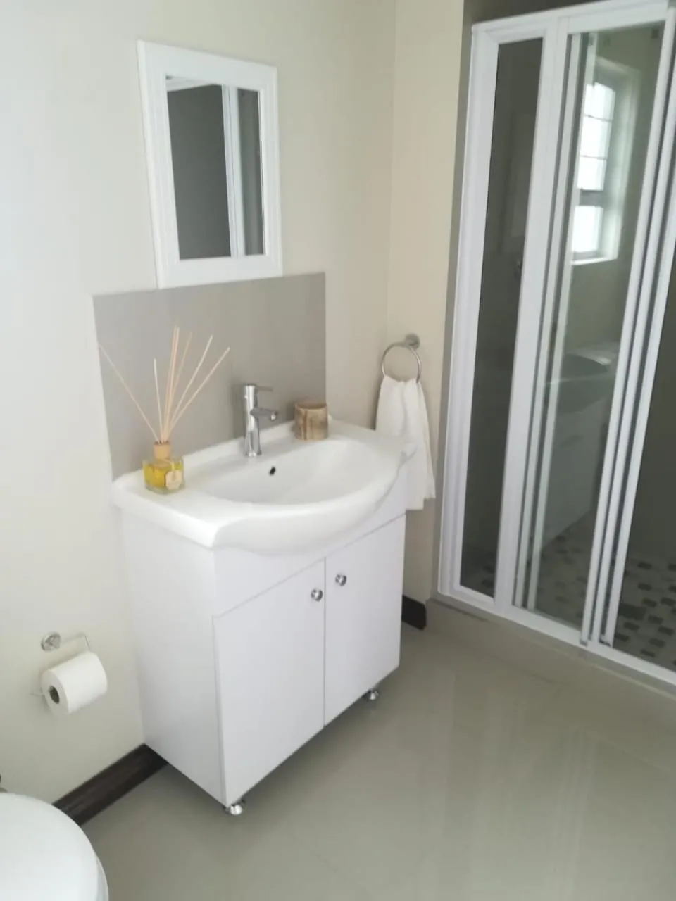 Bathroom in Westwood Skye 12 Grace Avenue