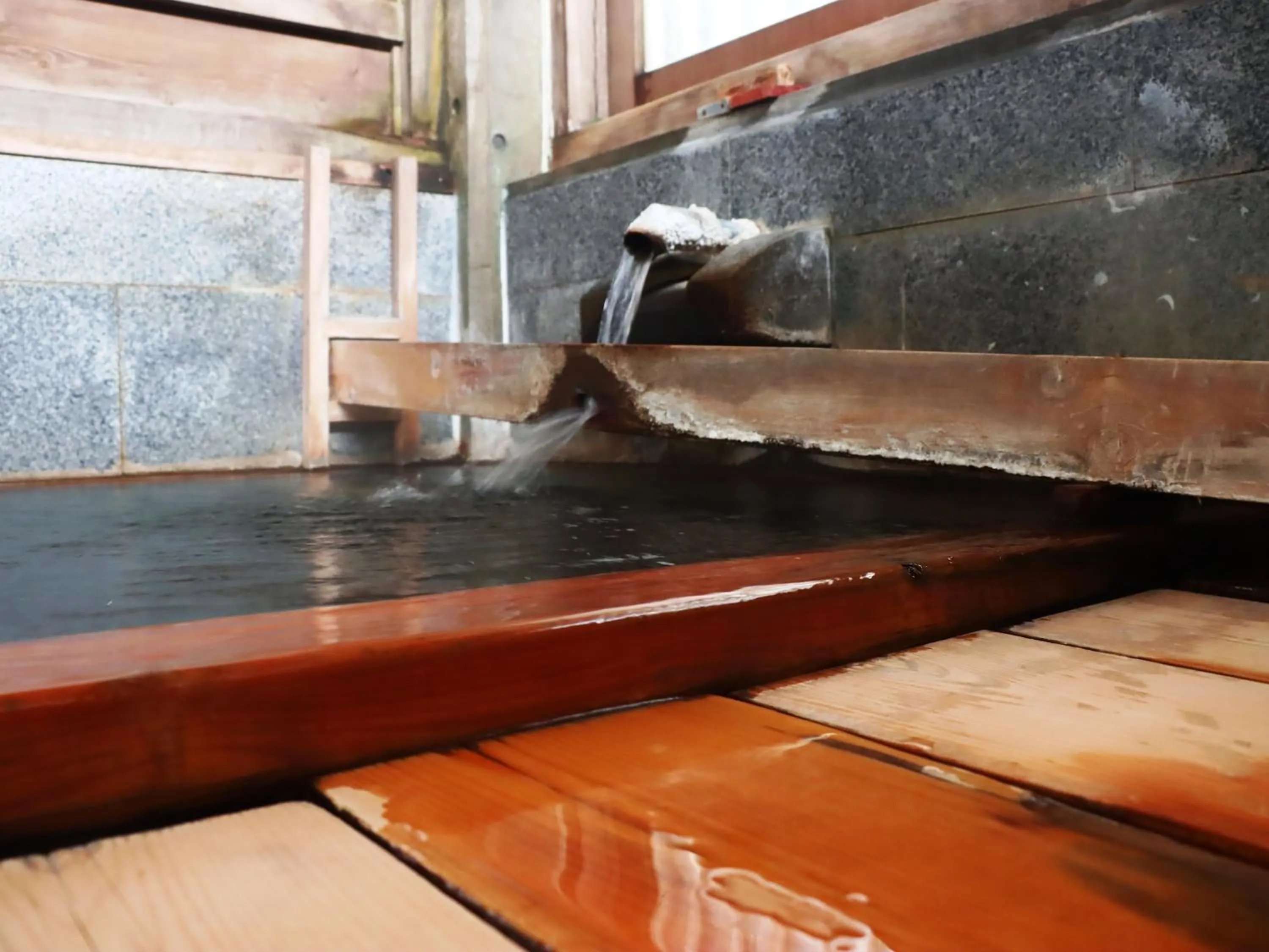Public Bath in Maruka Ryokan