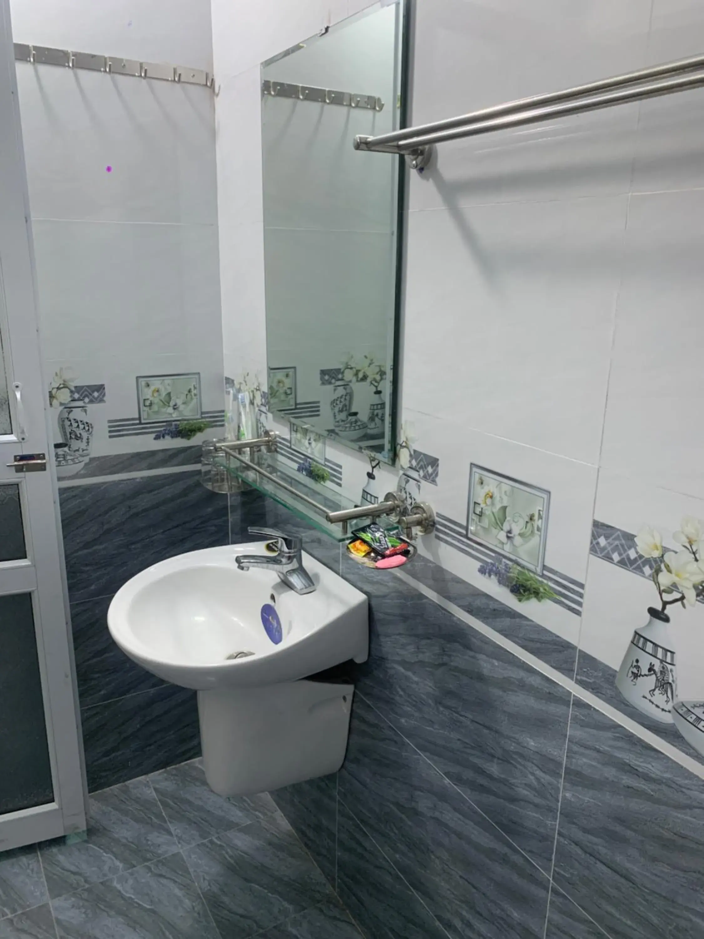 Luxury Triple Room in Tam Coc White Swan Homestay Luxury Triple Room in Tam Coc White Swan Homestay