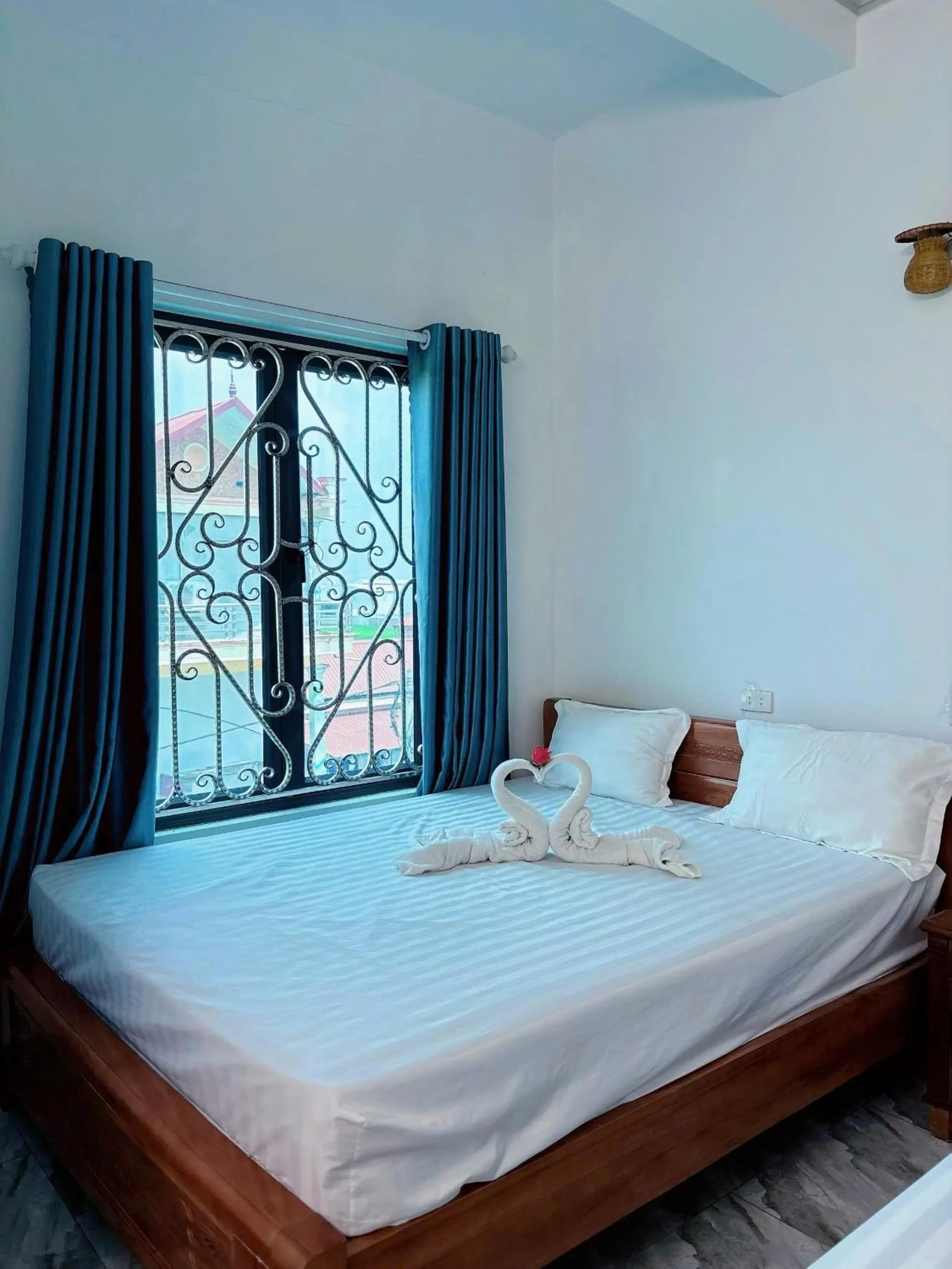 Bed in Tam Coc White Swan Homestay