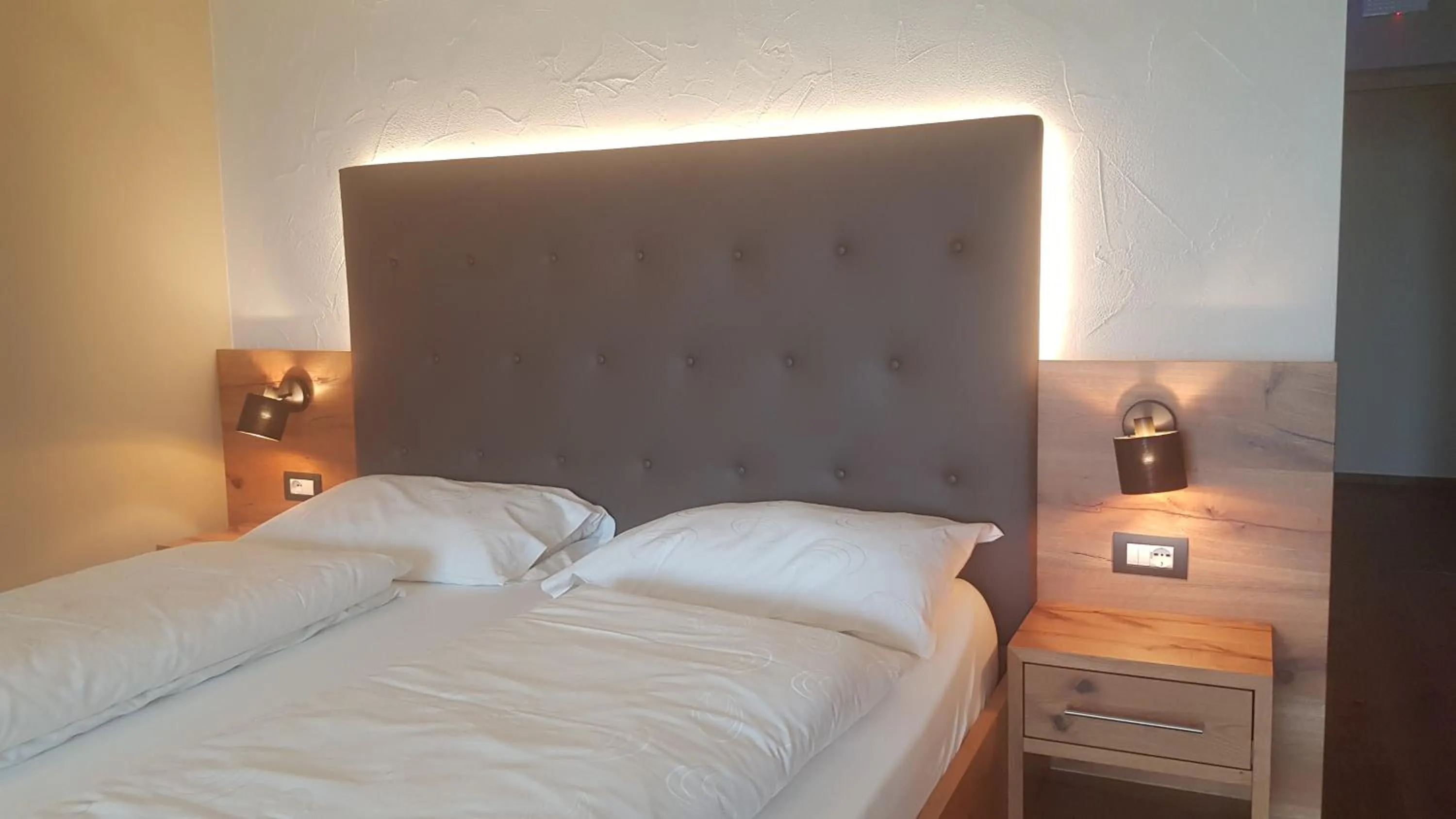 Photo of the whole room in Aparthotel Malga