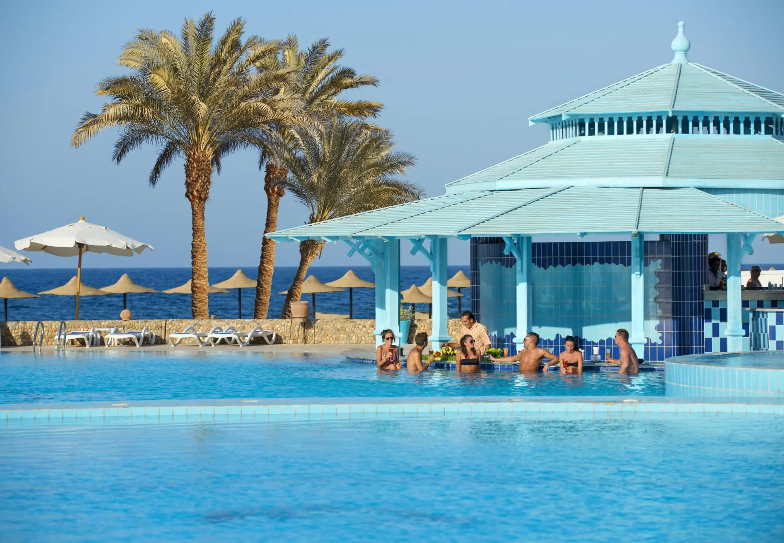 Swimming pool in Concorde Moreen Beach Resort Swimming pool in Concorde Moreen Beach Resort