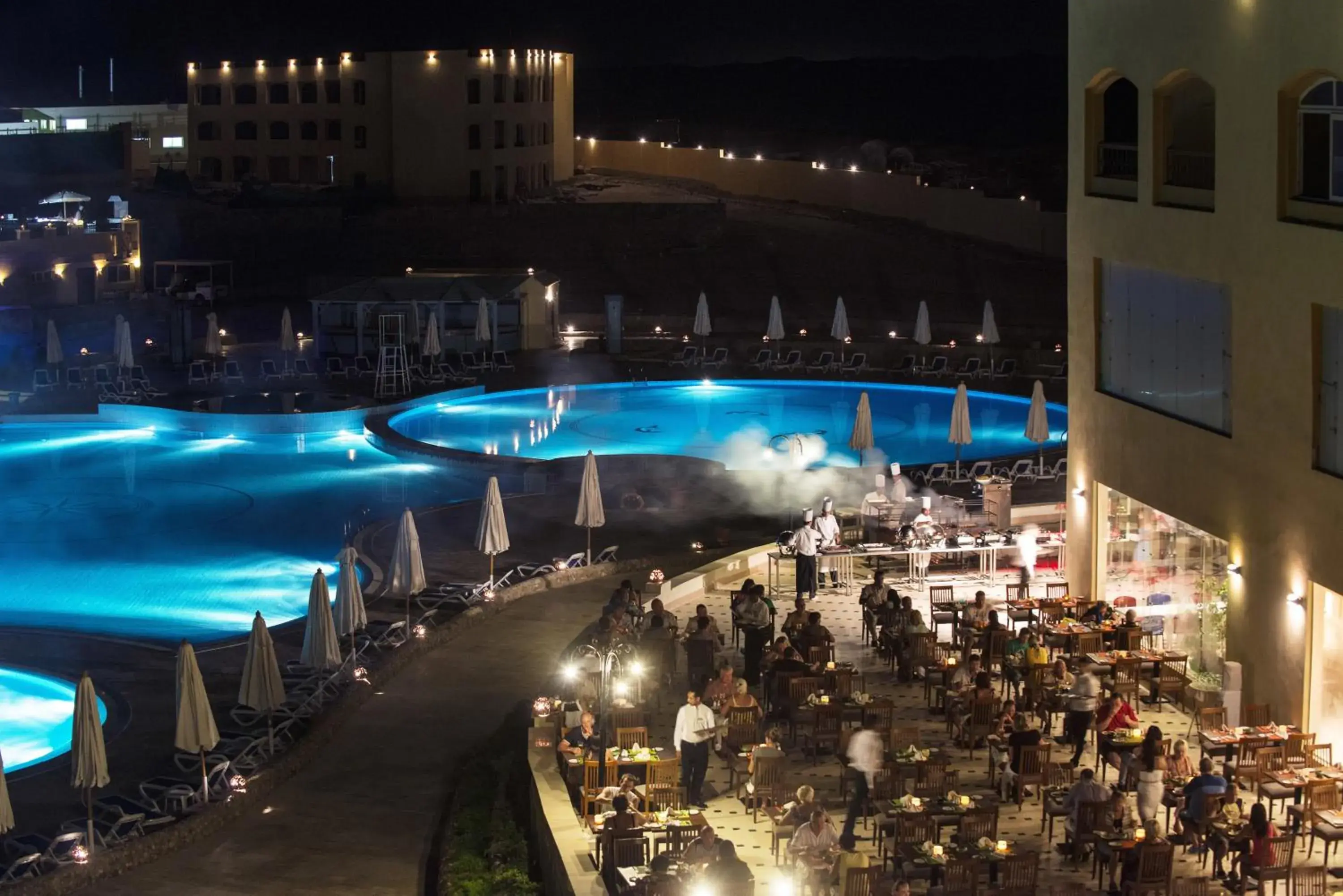 Restaurant/places to eat in Concorde Moreen Beach Resort Restaurant/places to eat in Concorde Moreen Beach Resort