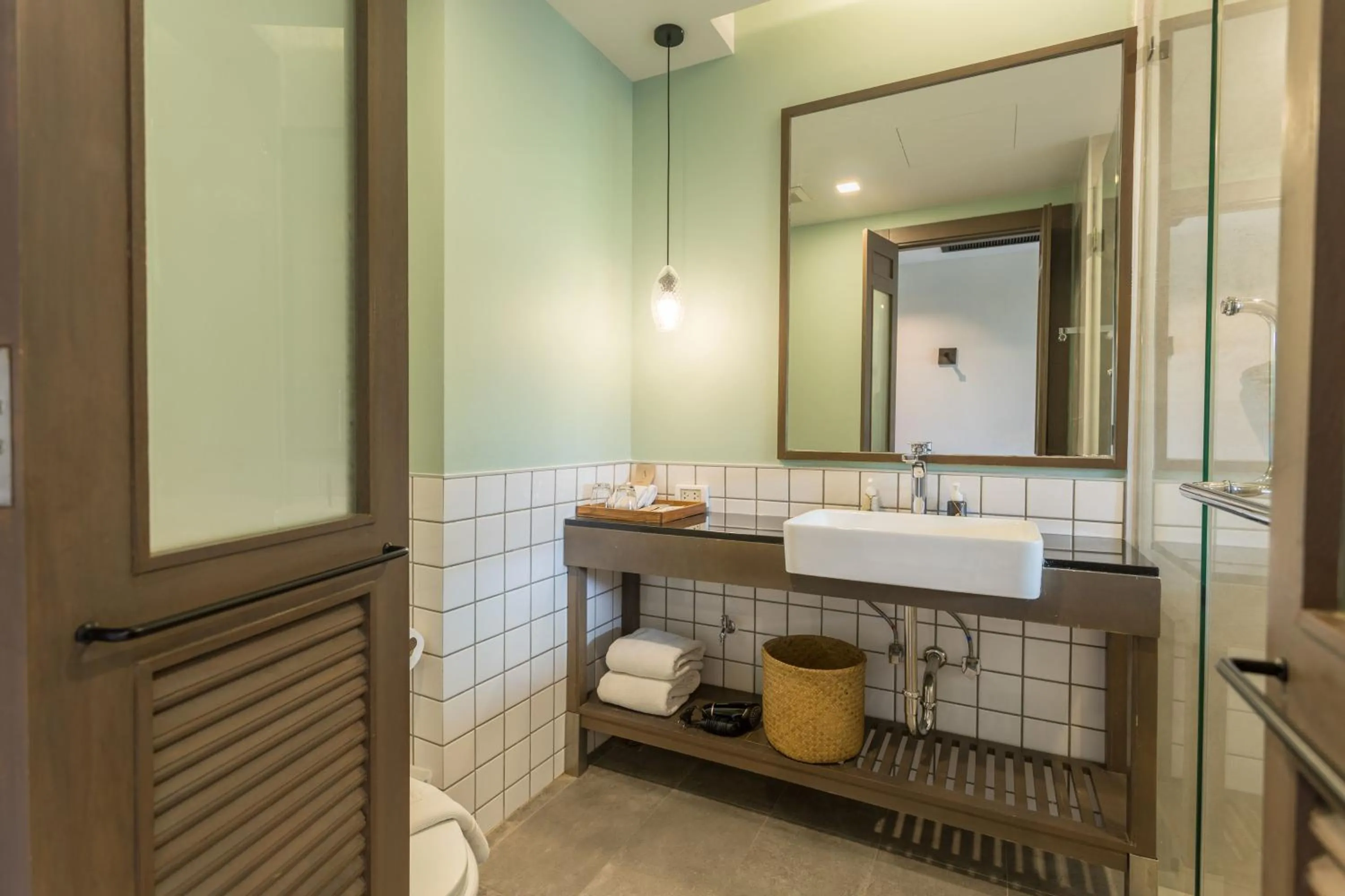 Shower in Anana Ecological Resort Krabi - SHA Extra Plus