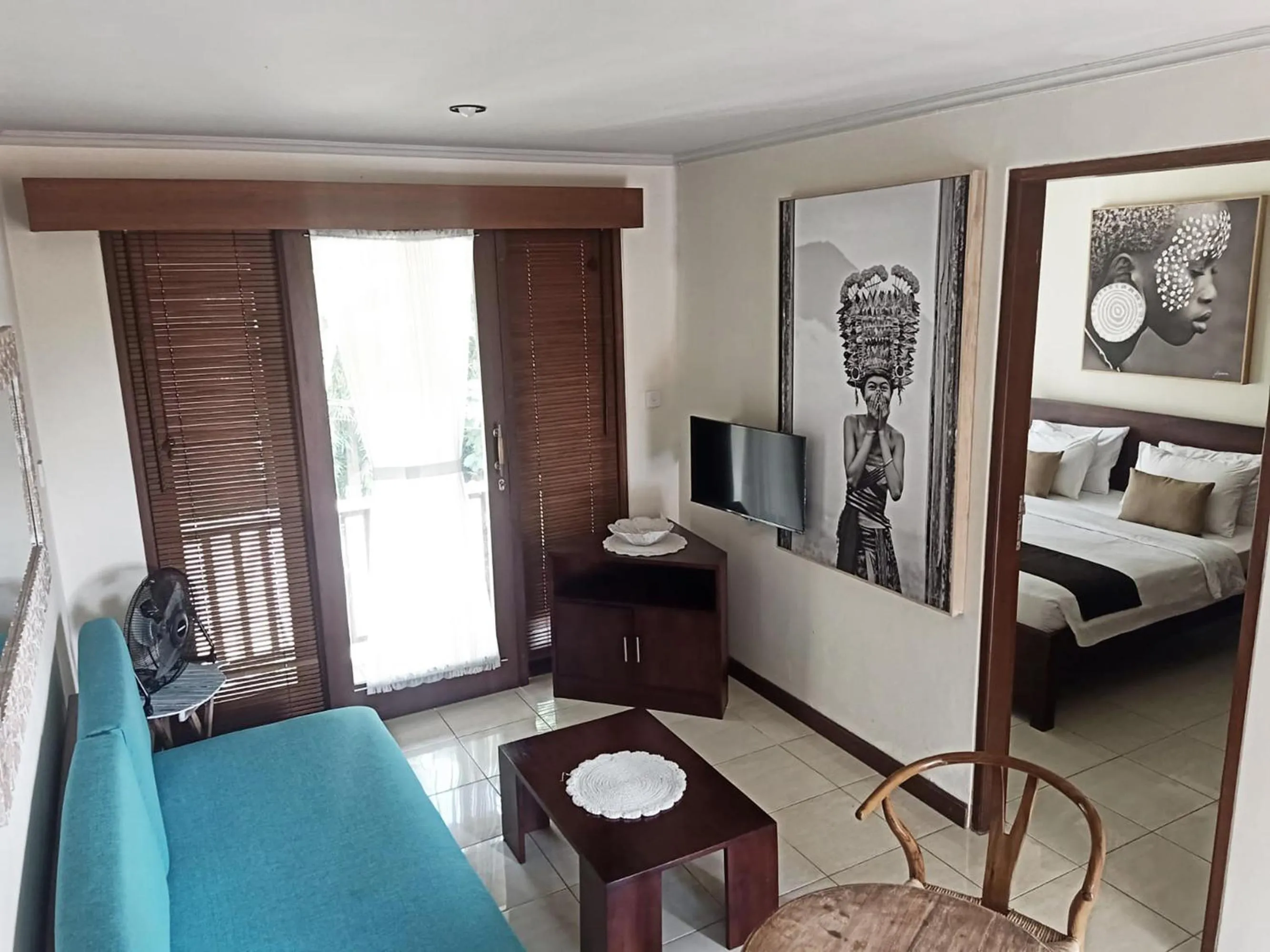 Property building, Bed in Sekuta Condo Suites