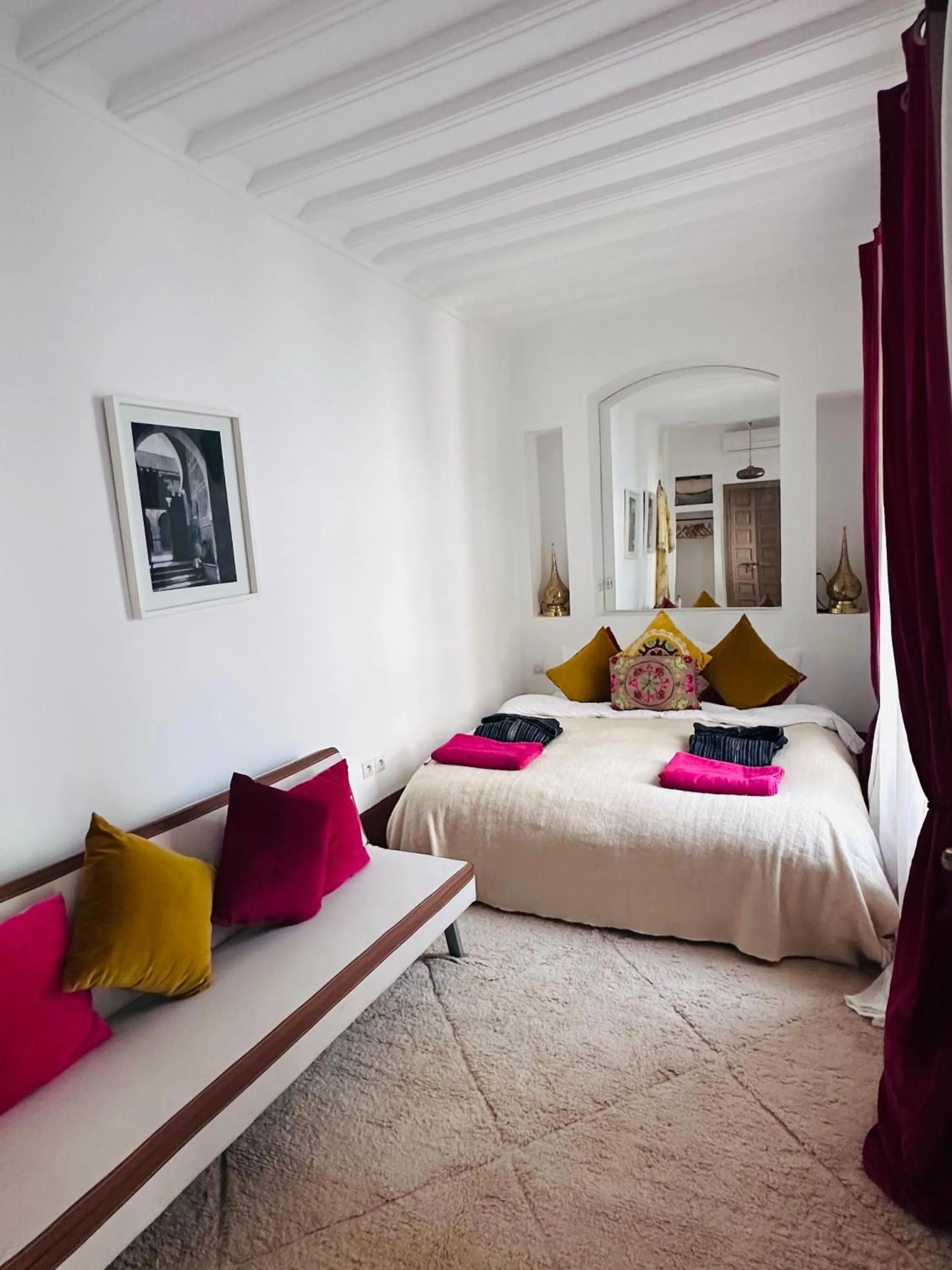 Photo of the whole room, Bed in Berber Duchess Riad