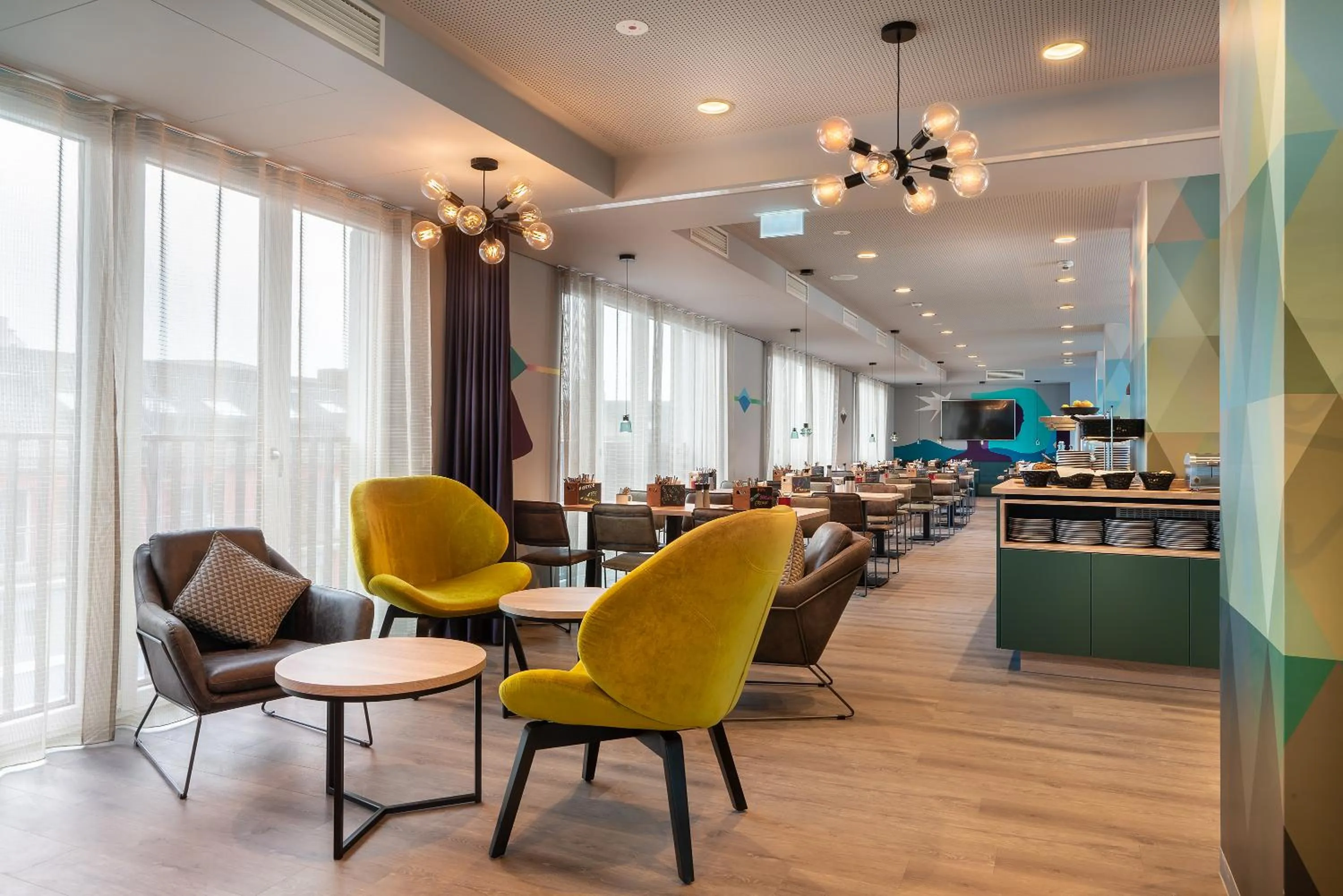Lobby or reception in Holiday Inn - the niu, Charly Frankfurt City by IHG