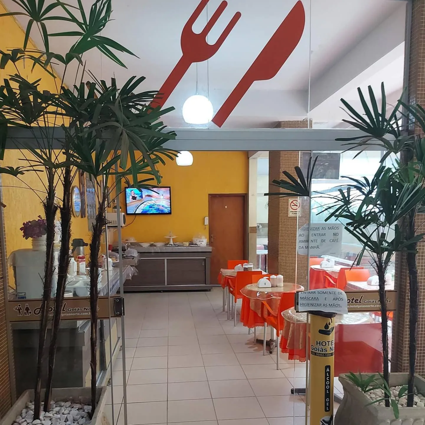 Restaurant/places to eat in Hotel Goiás Norte