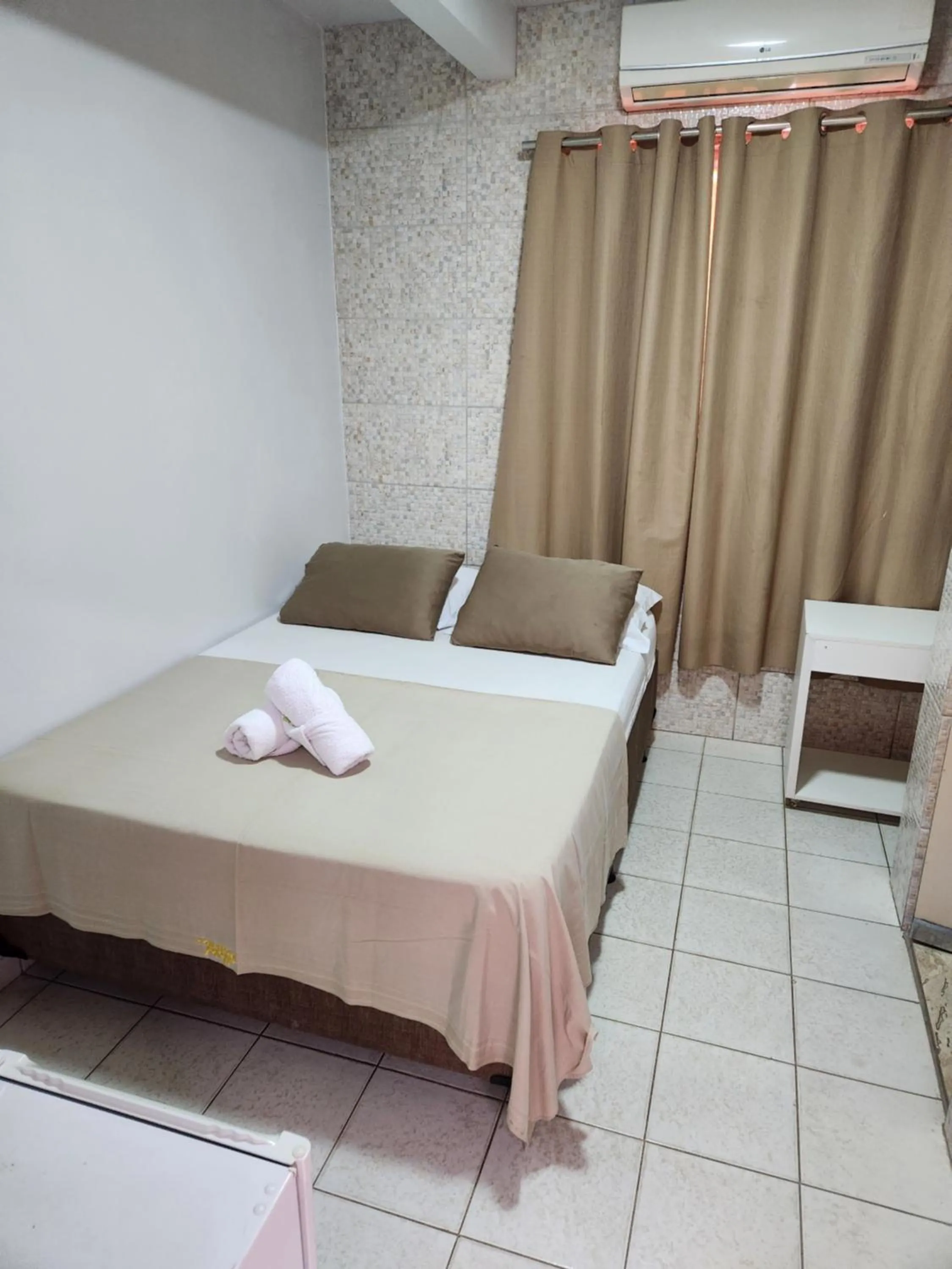 Bed in Hotel Goiás Norte