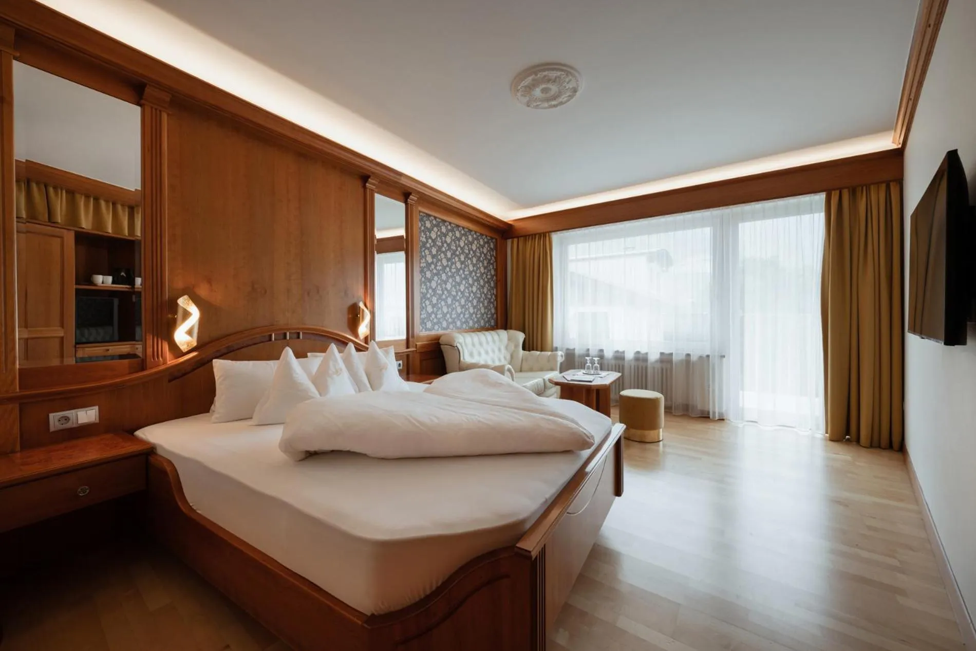 Photo of the whole room, Bed in Hotel Nocturnes