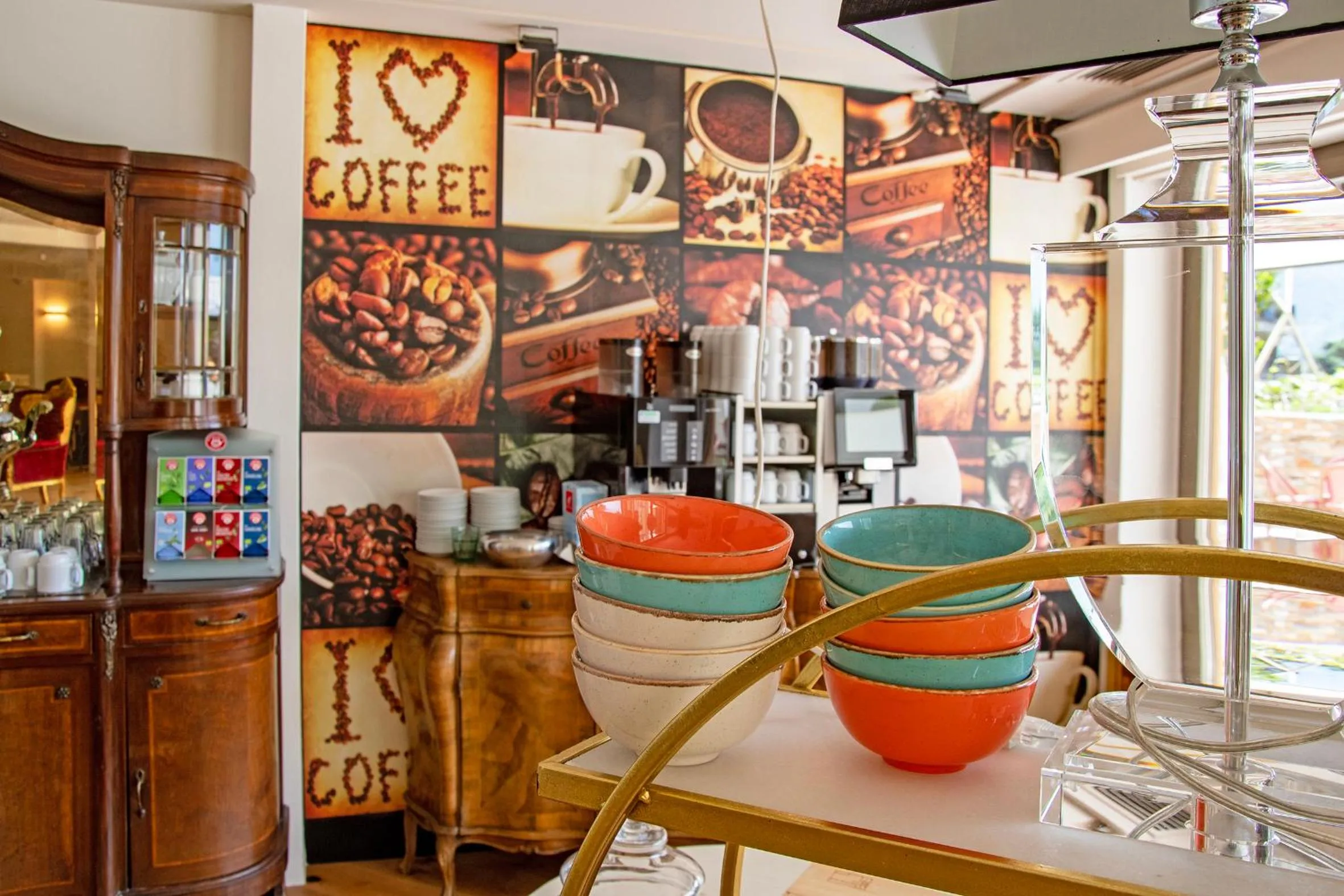 Breakfast in Hotel Nocturnes