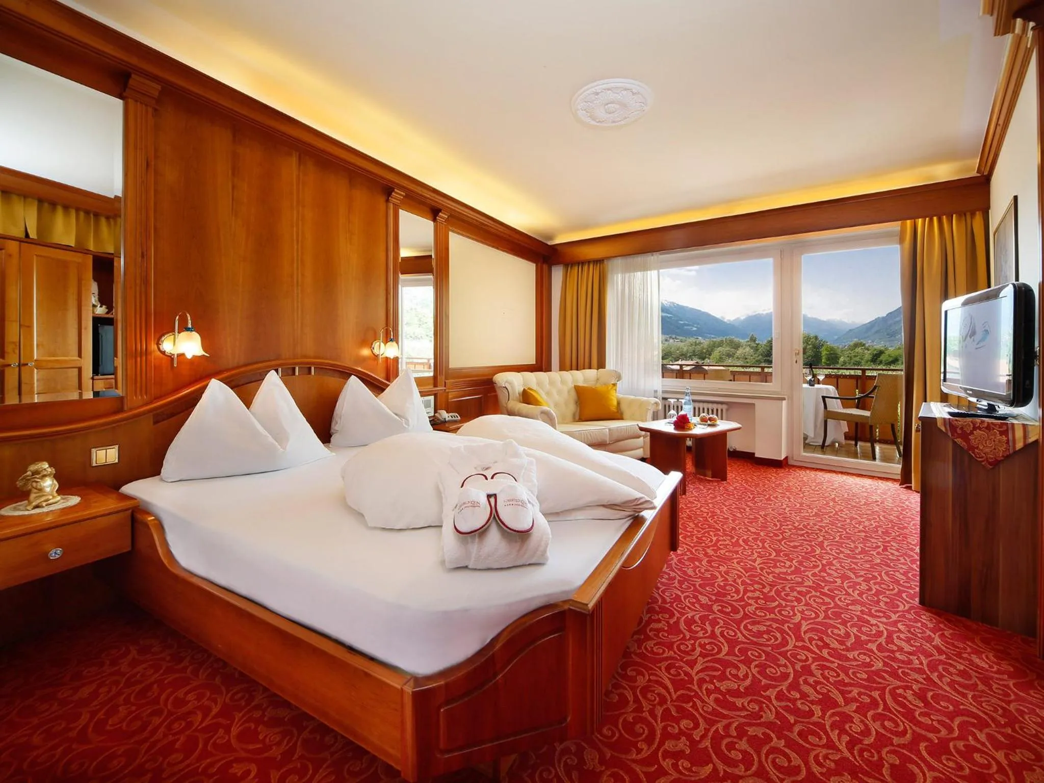 Photo of the whole room, Bed in Hotel Nocturnes