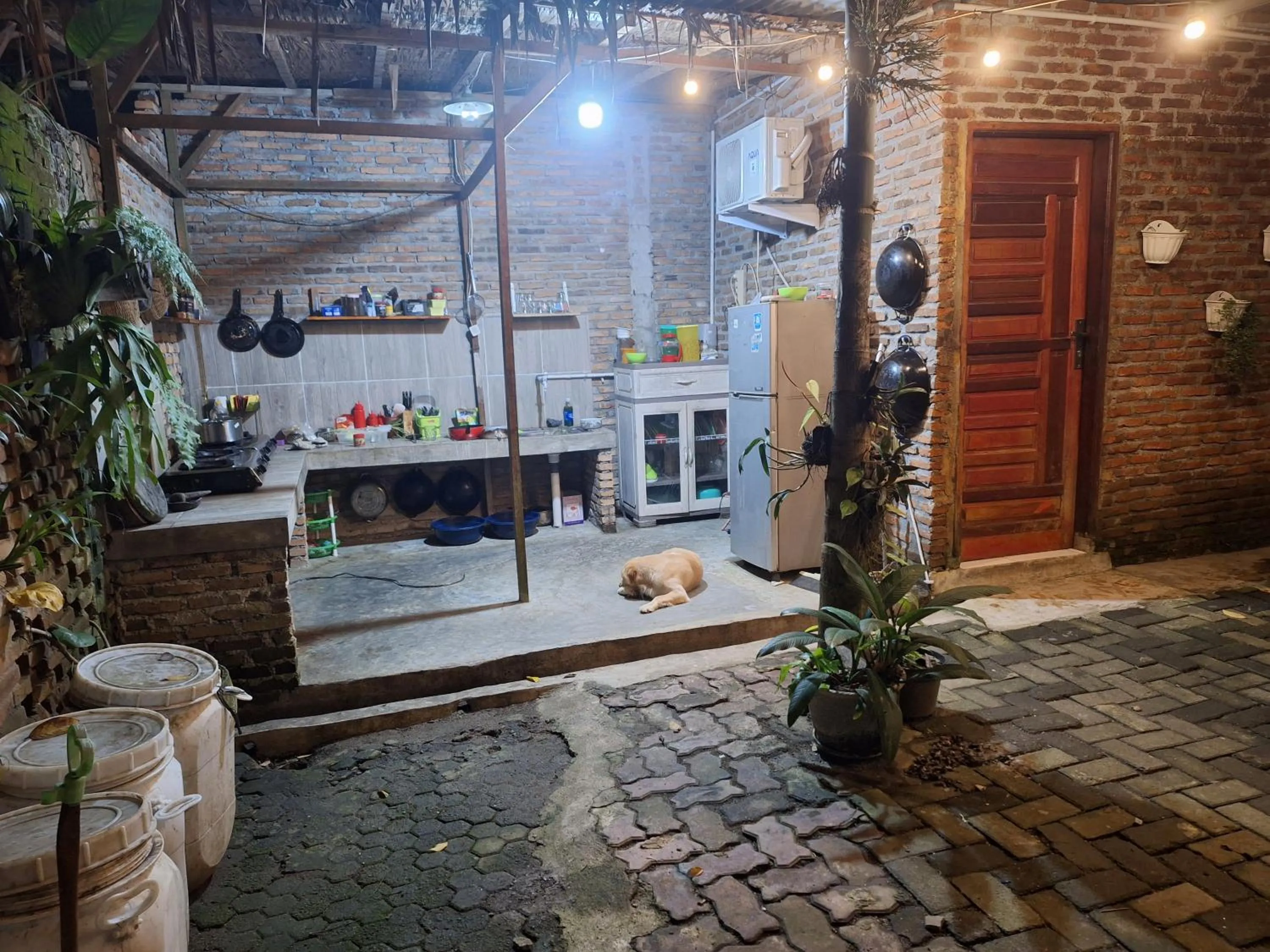 kitchen in Bua Guest House