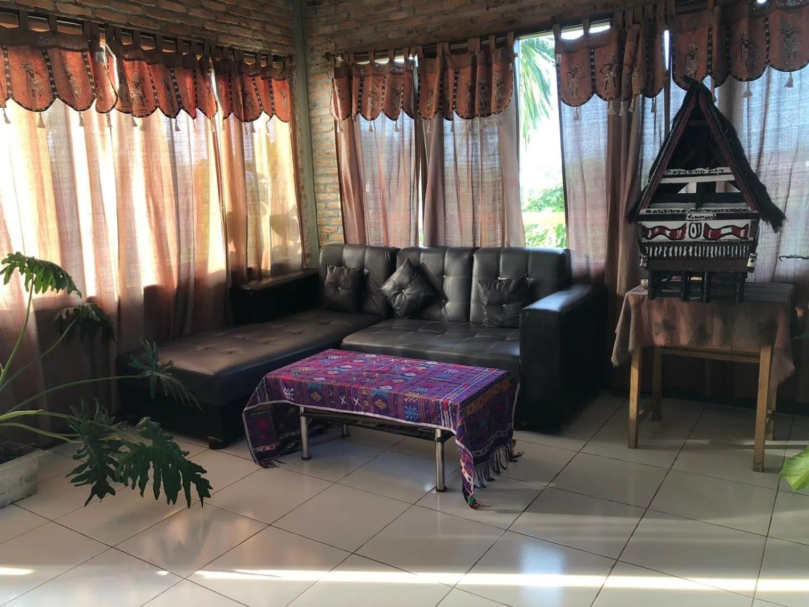 Property building in Bua Guest House